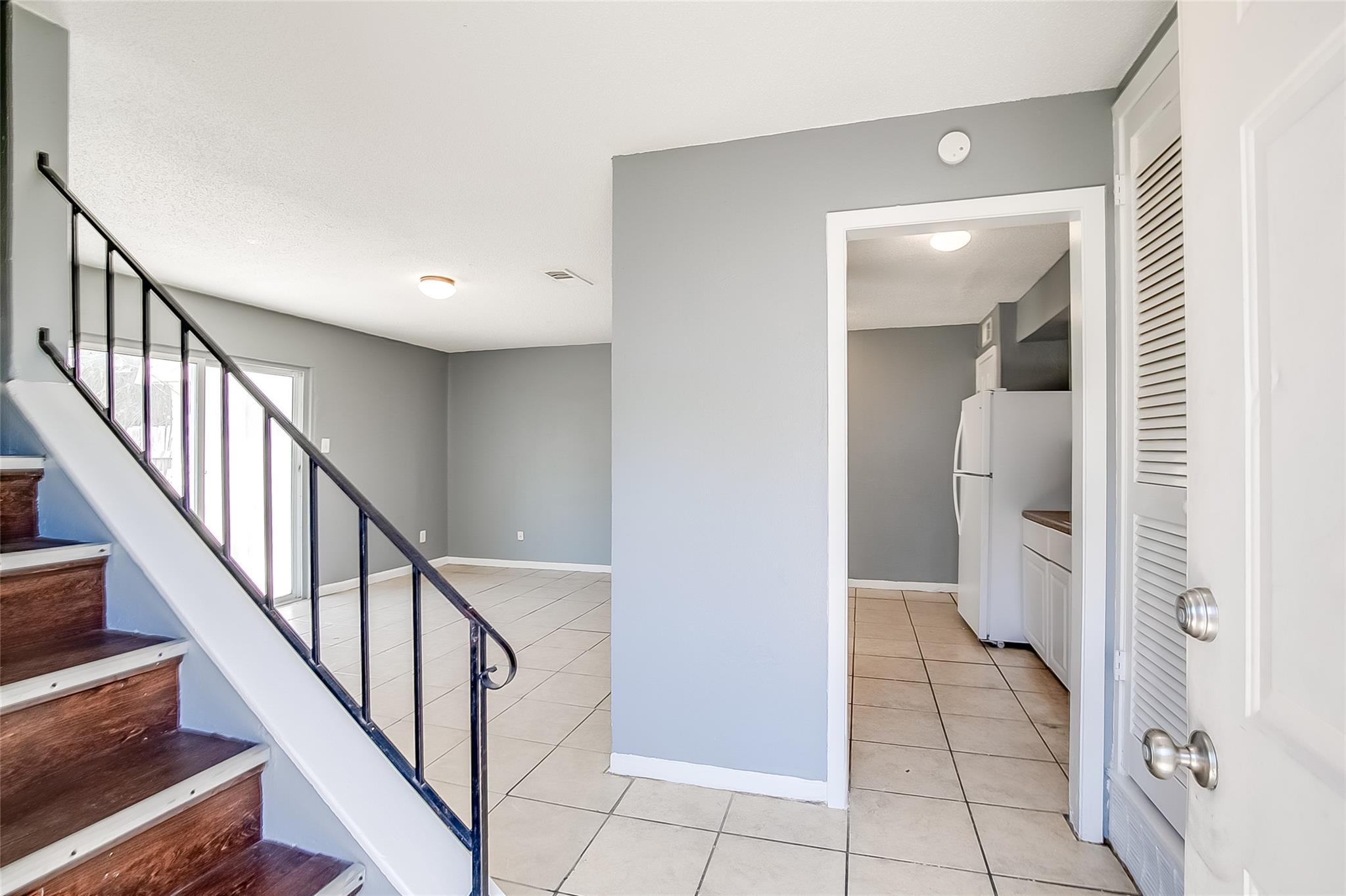 2215 Missionhill Dr # 104, Austin, TX 78741