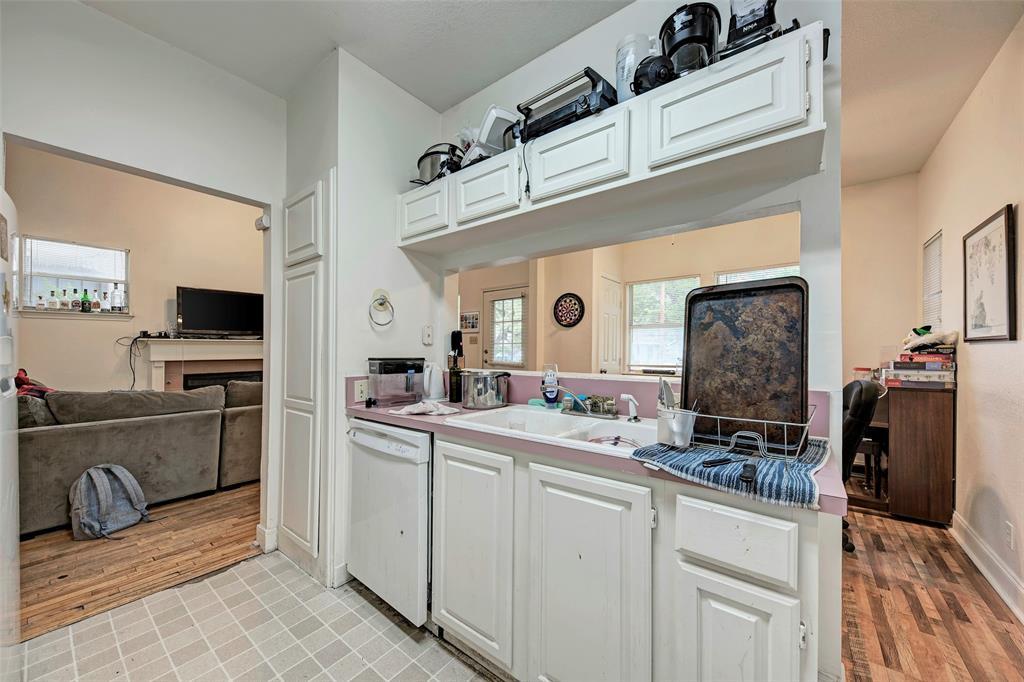 1205 W 22 1/2 St, Austin, TX 78705