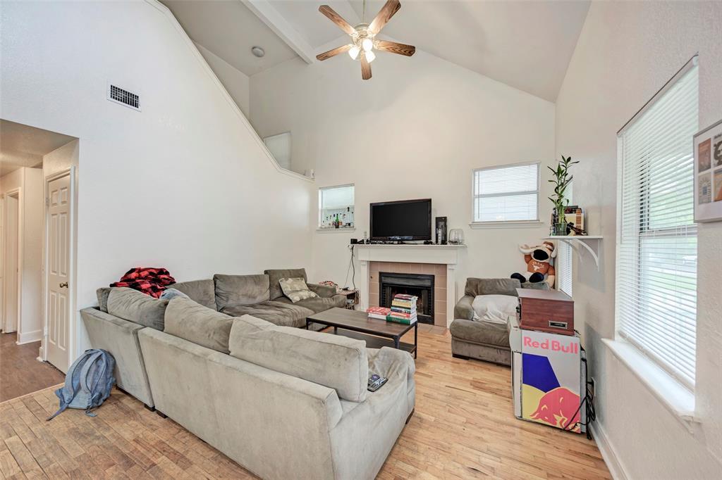 1205 W 22 1/2 St, Austin, TX 78705