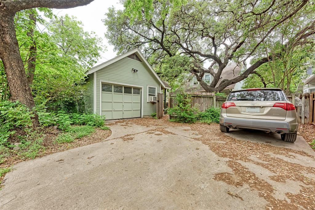 1205 W 22 1/2 St, Austin, TX 78705