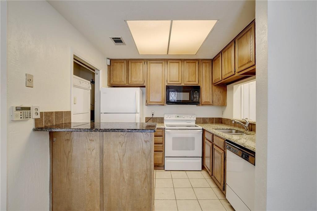 806 W 24th St # 122, Austin, TX 78705