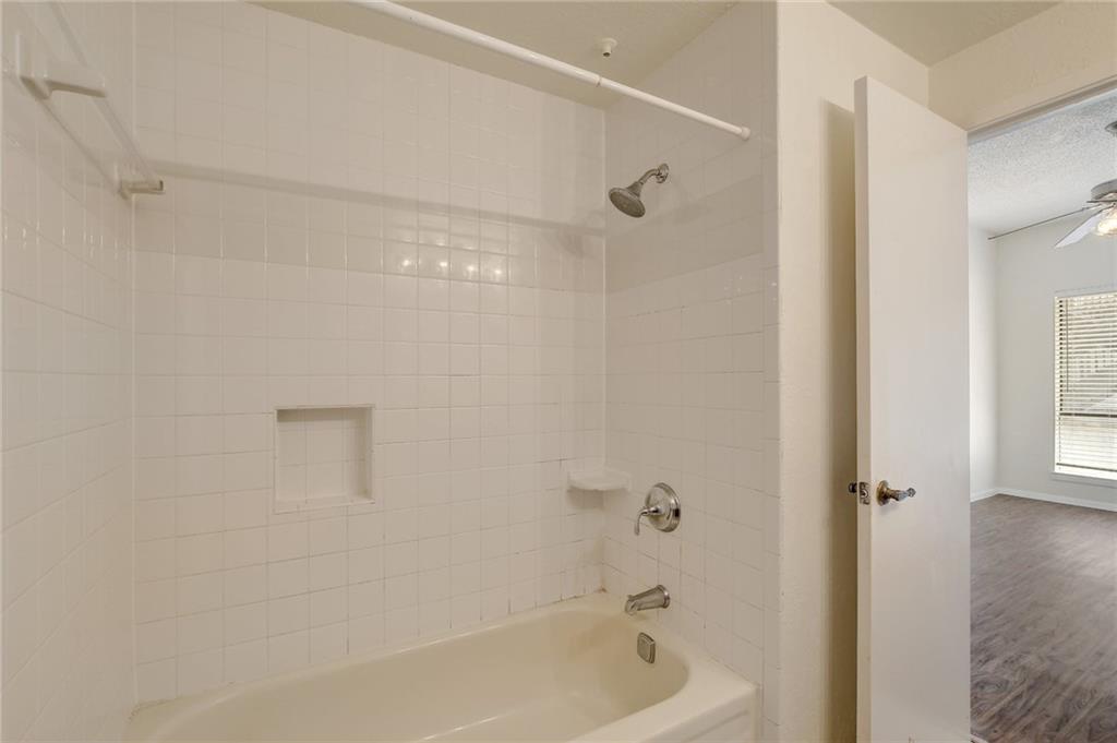 806 W 24th St # 122, Austin, TX 78705