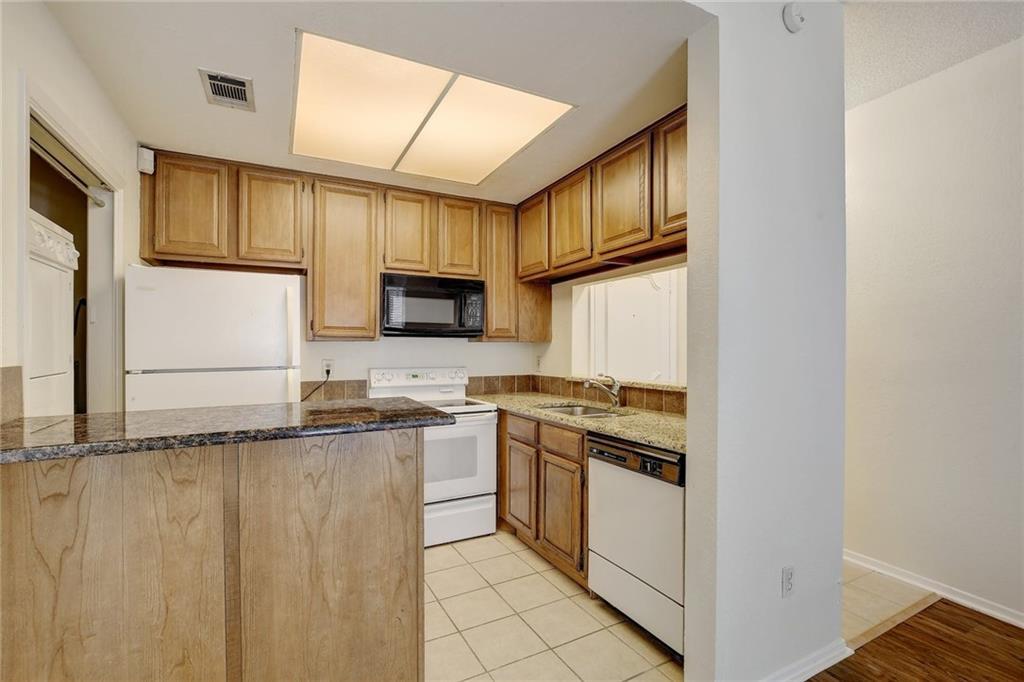 806 W 24th St # 122, Austin, TX 78705