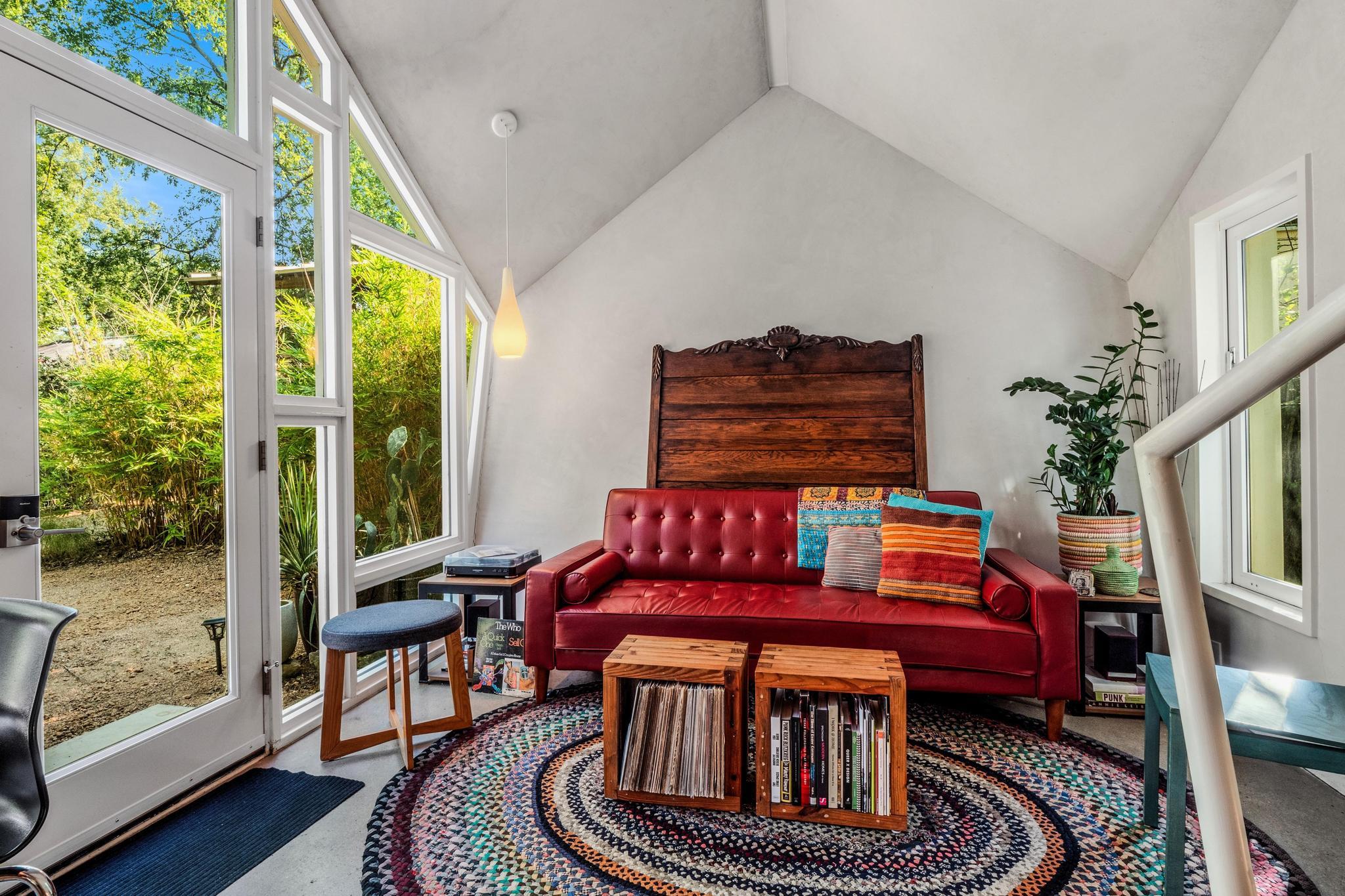 1704 Singleton Ave, Austin, TX 78702