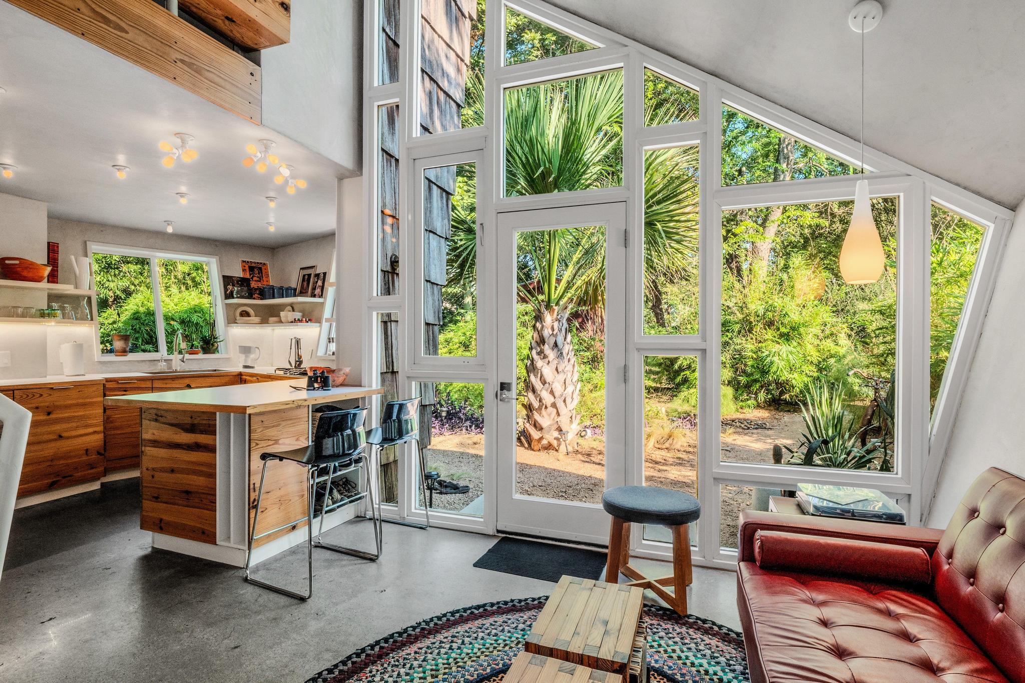 1704 Singleton Ave, Austin, TX 78702