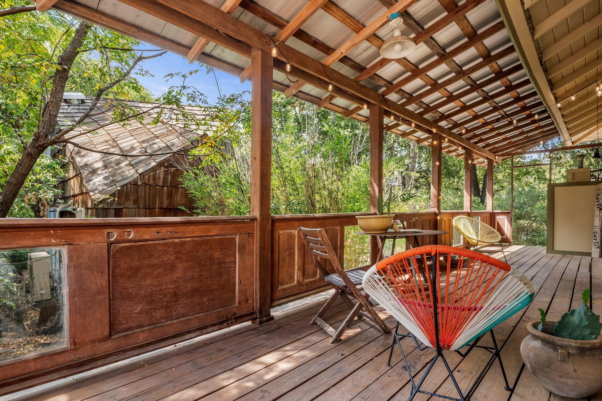 1704 Singleton Ave, Austin, TX 78702