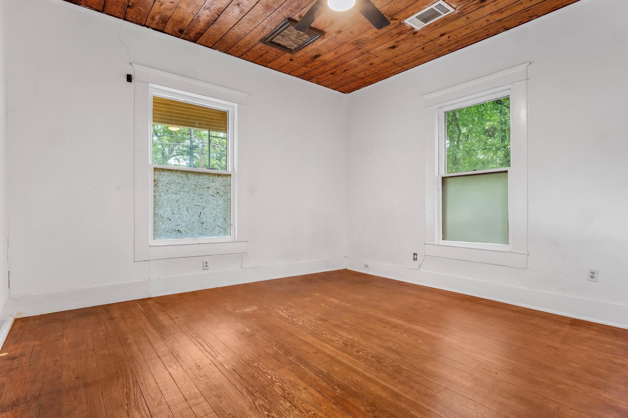 1704 Singleton Ave, Austin, TX 78702