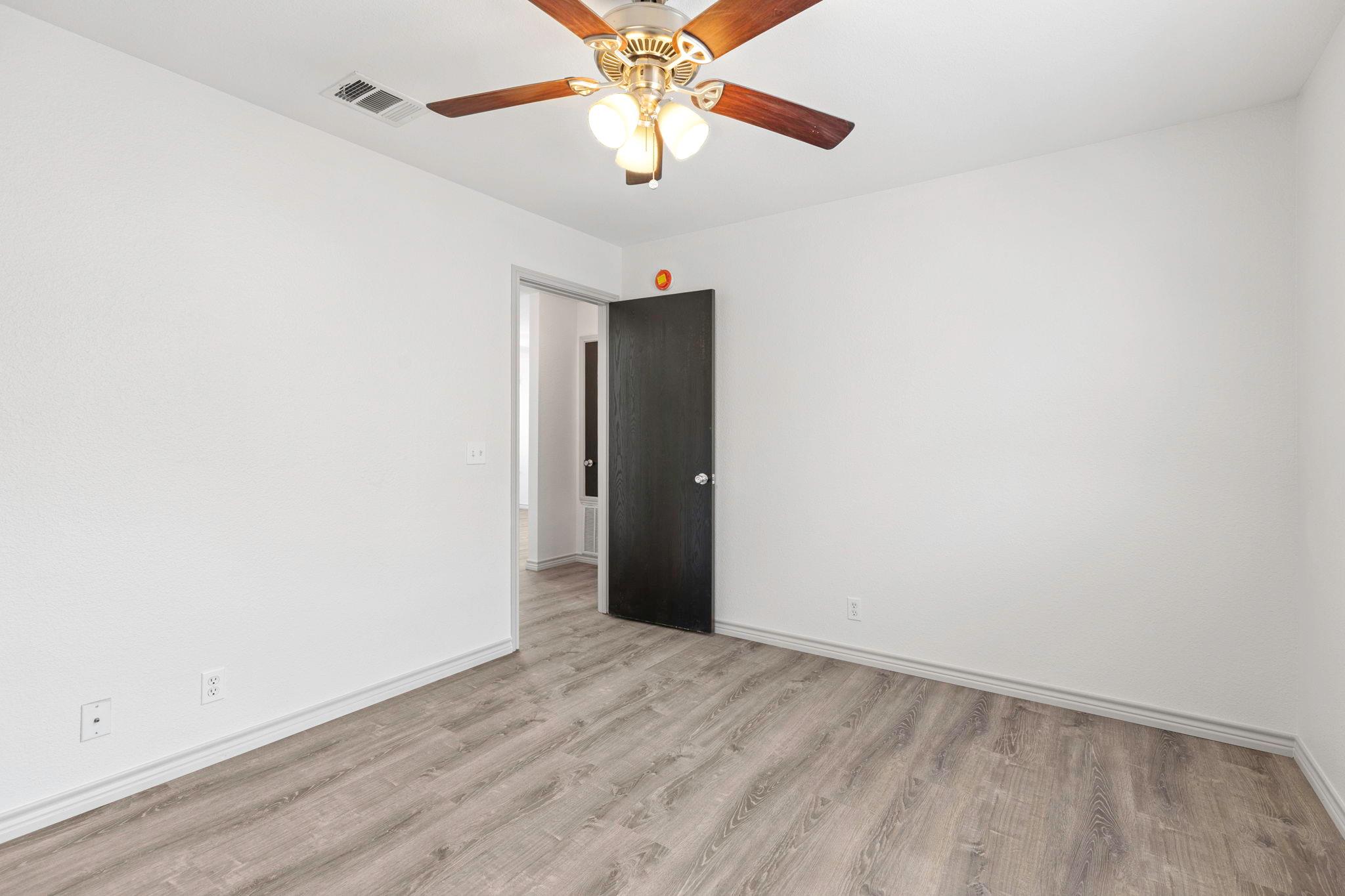 233 Challenger, Kyle, TX 78640