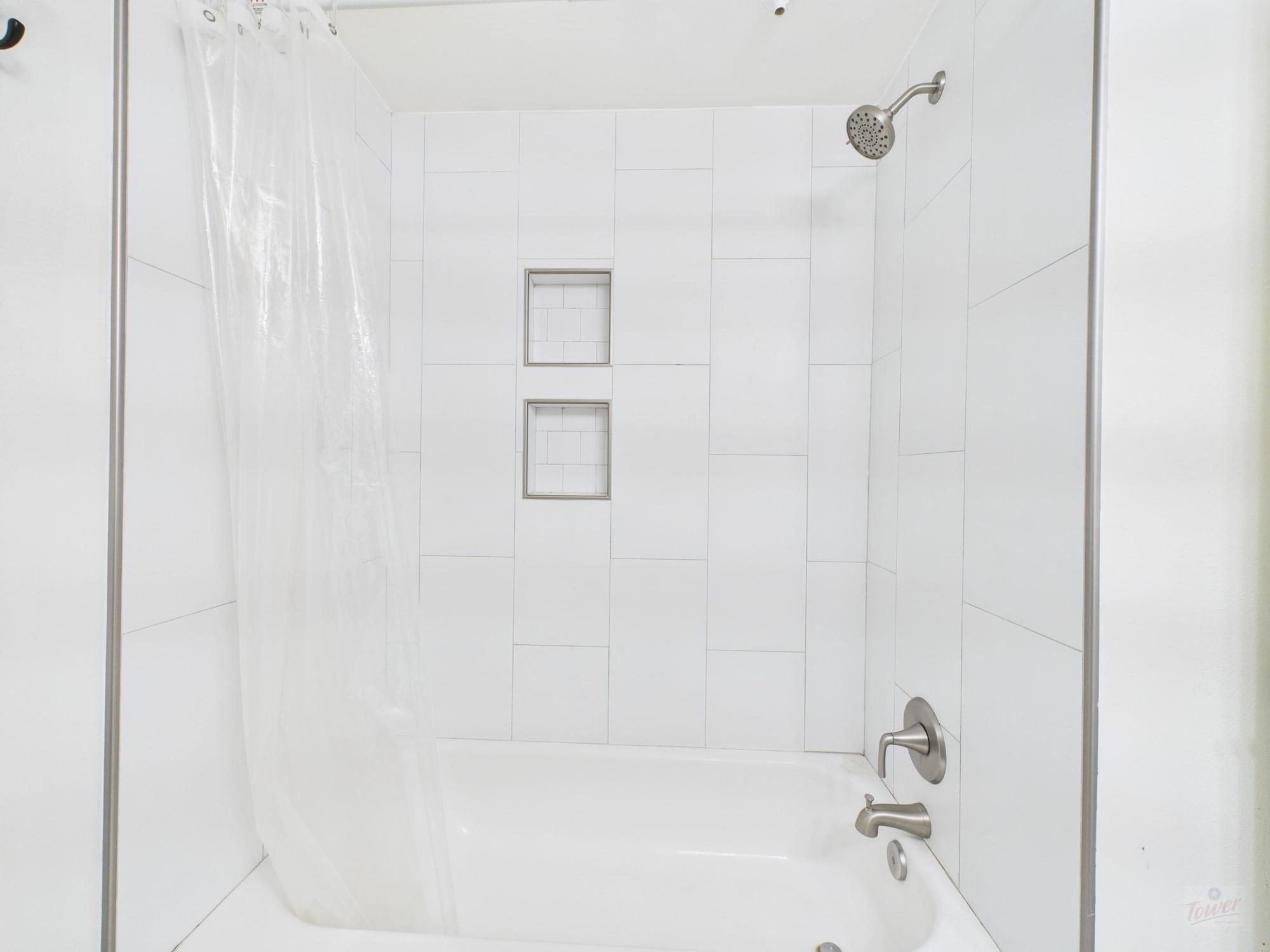 806 W 24th St # 114, Austin, TX 78705