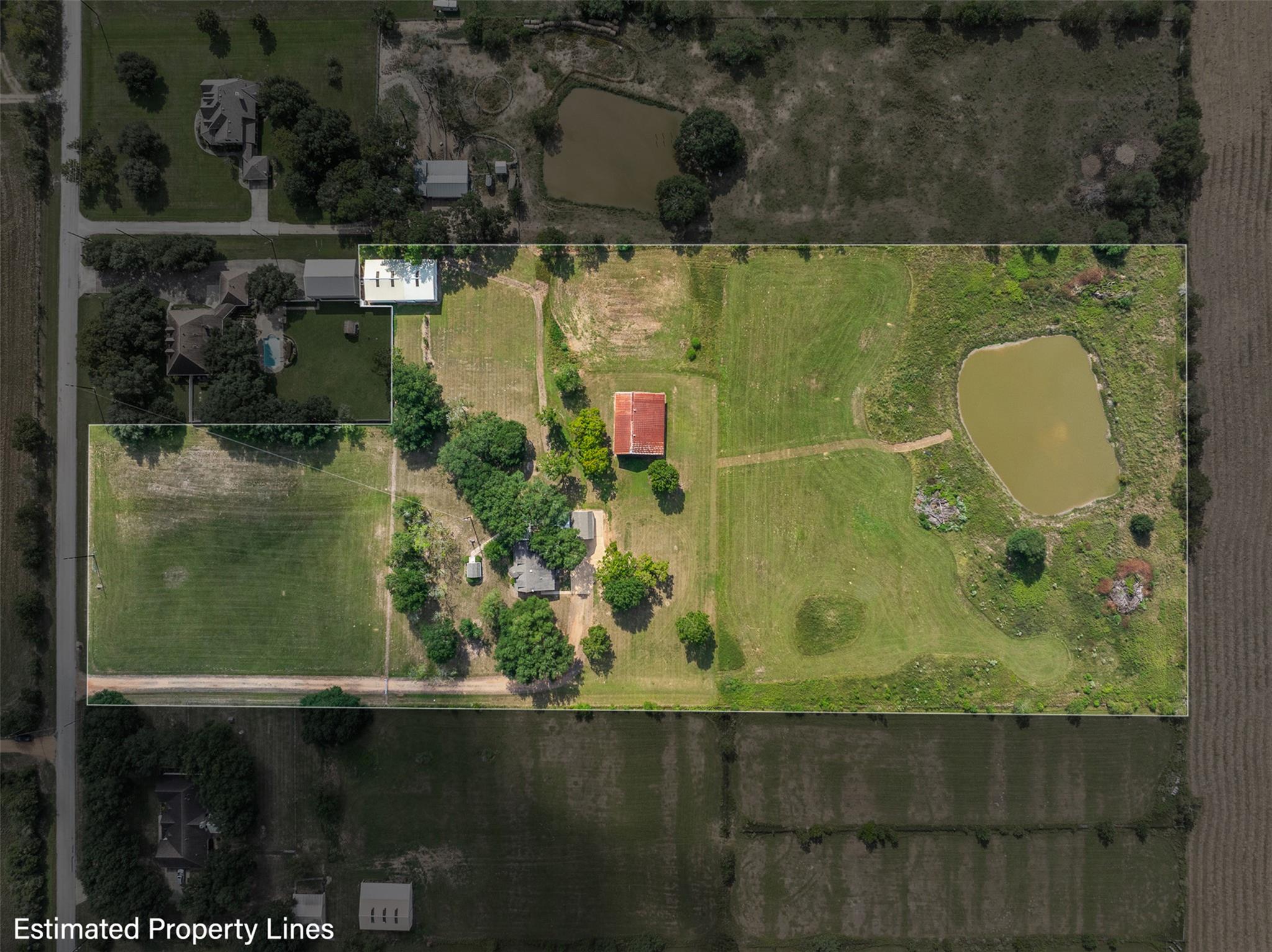 1713 Woody Ln, Sealy, TX 77474