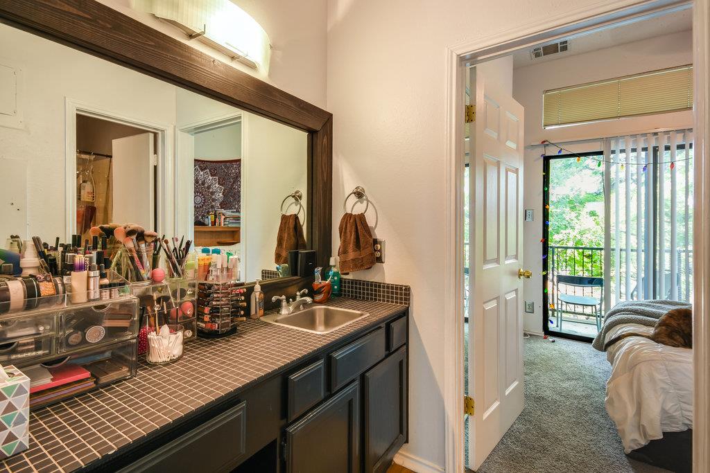 2802 Nueces St # 307, Austin, TX 78705