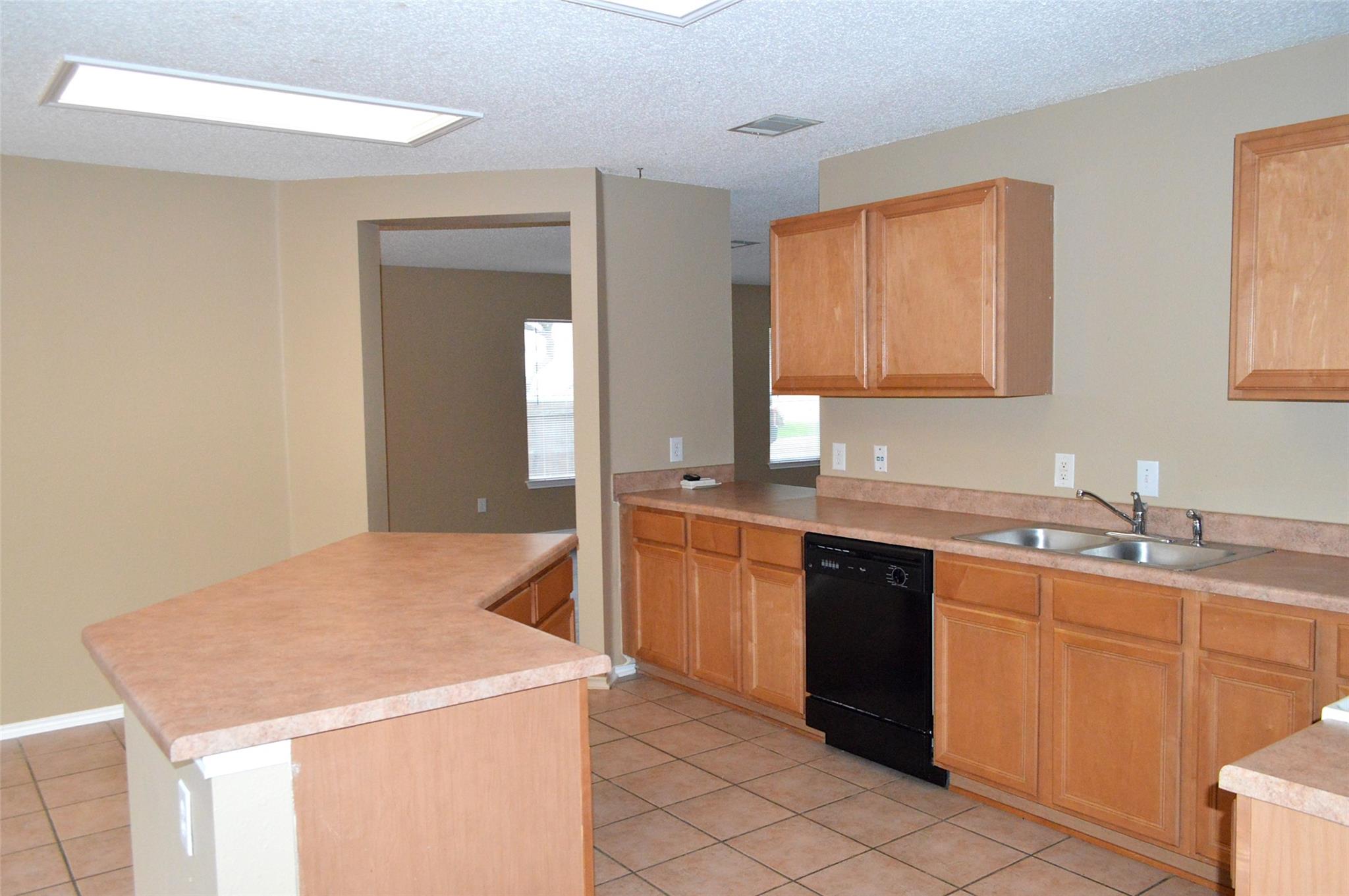 2014 Carriage Club Dr, Cedar Park, TX 78613