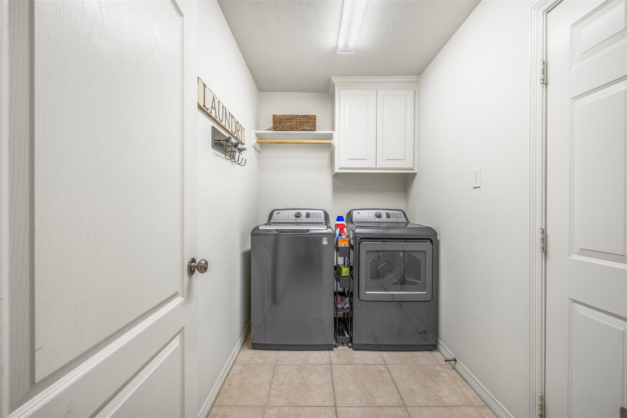 814 Woodson Dr, Caldwell, TX 77836