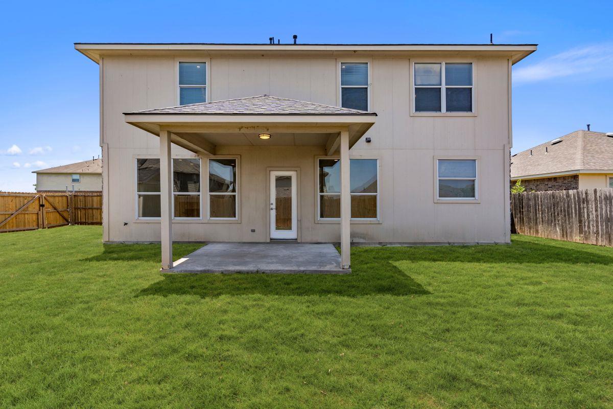 101 Redwood Dr, Kyle, TX 78640