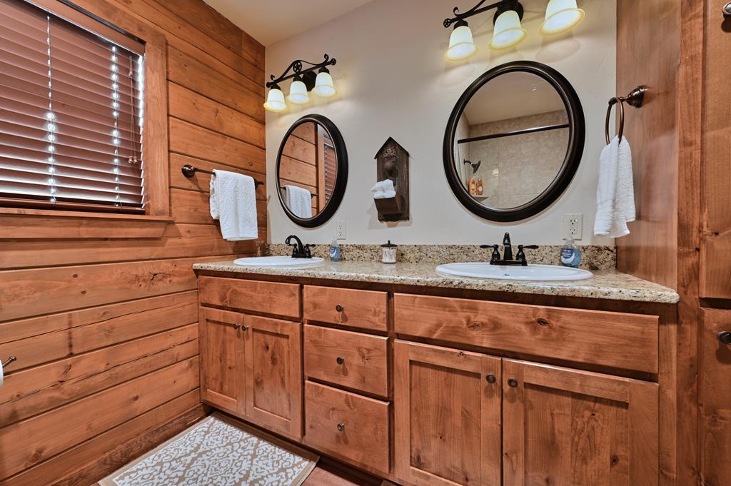 394 Ranch Road 1376 Rd, Fredericksburg, TX 78624