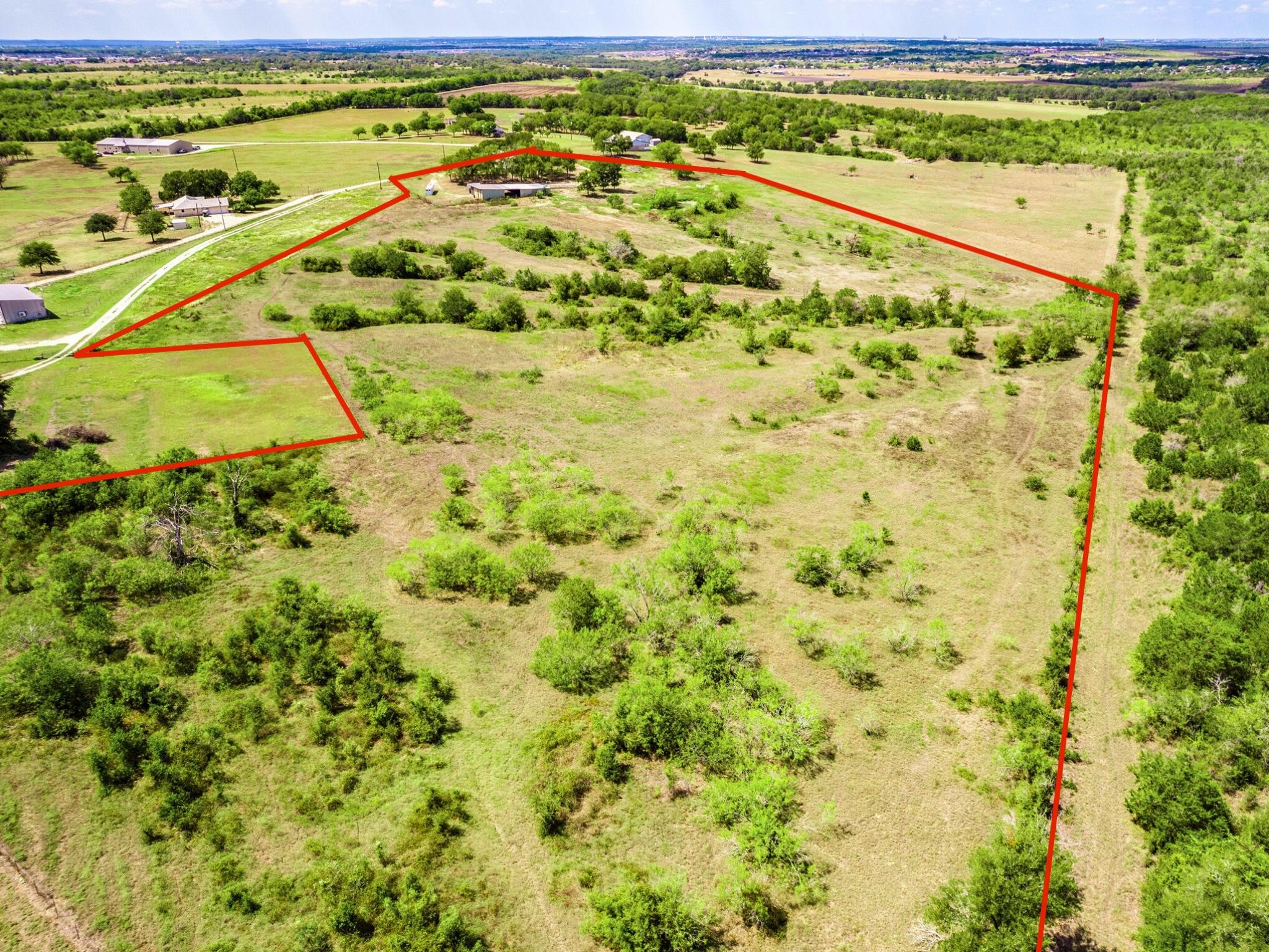 182 Lantana Ln, Maxwell, TX 78656