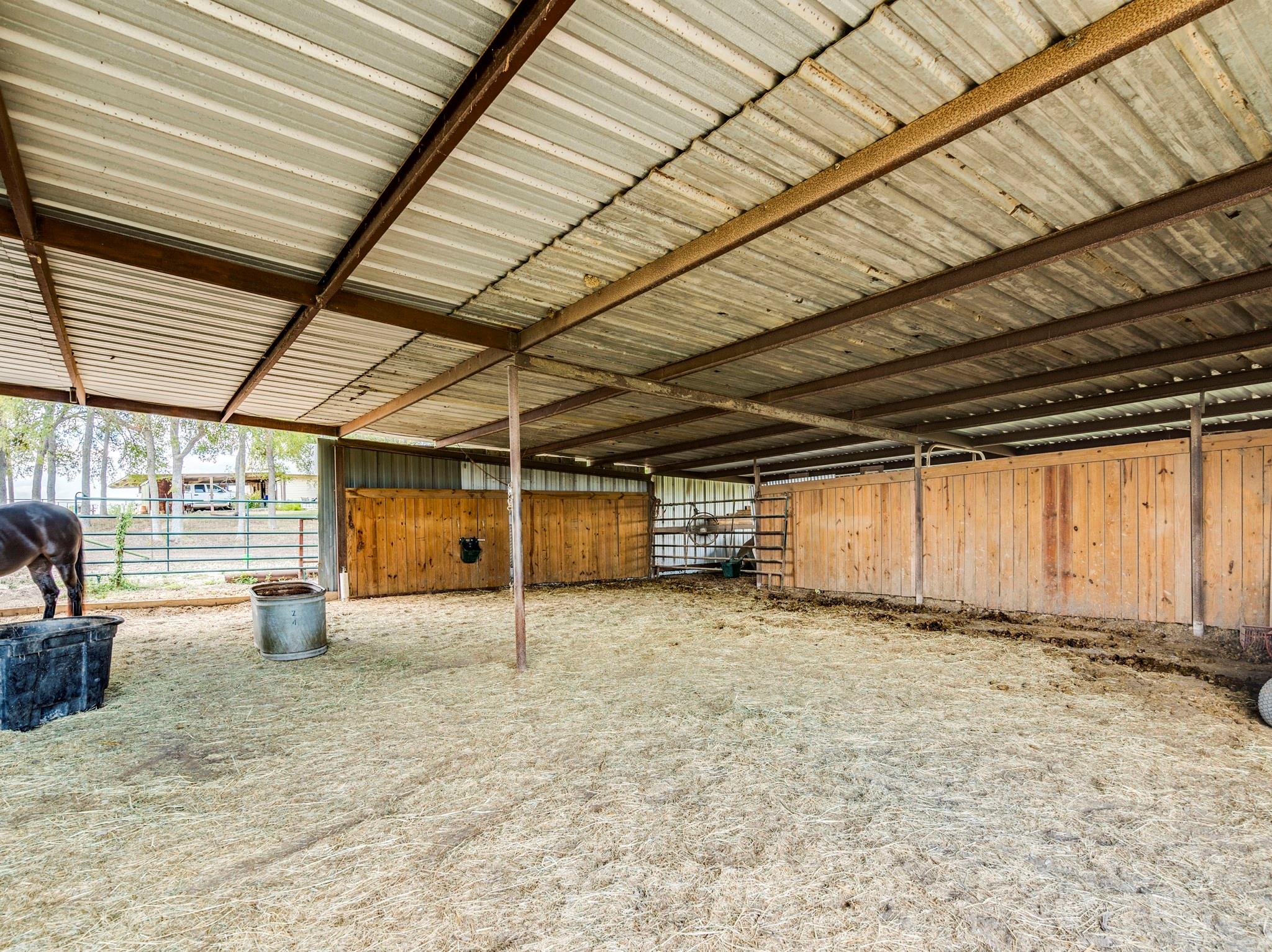 182 Lantana Ln, Maxwell, TX 78656