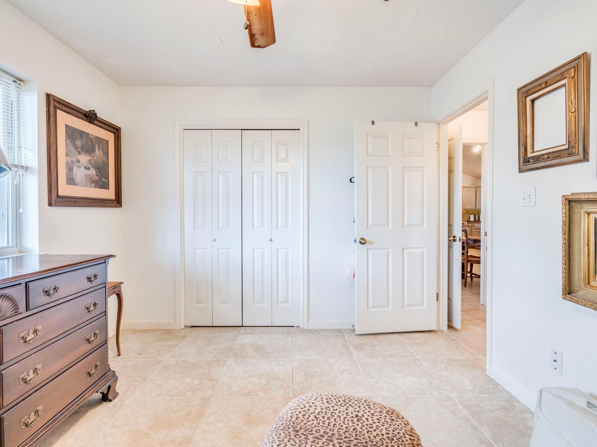 182 Lantana Ln, Maxwell, TX 78656