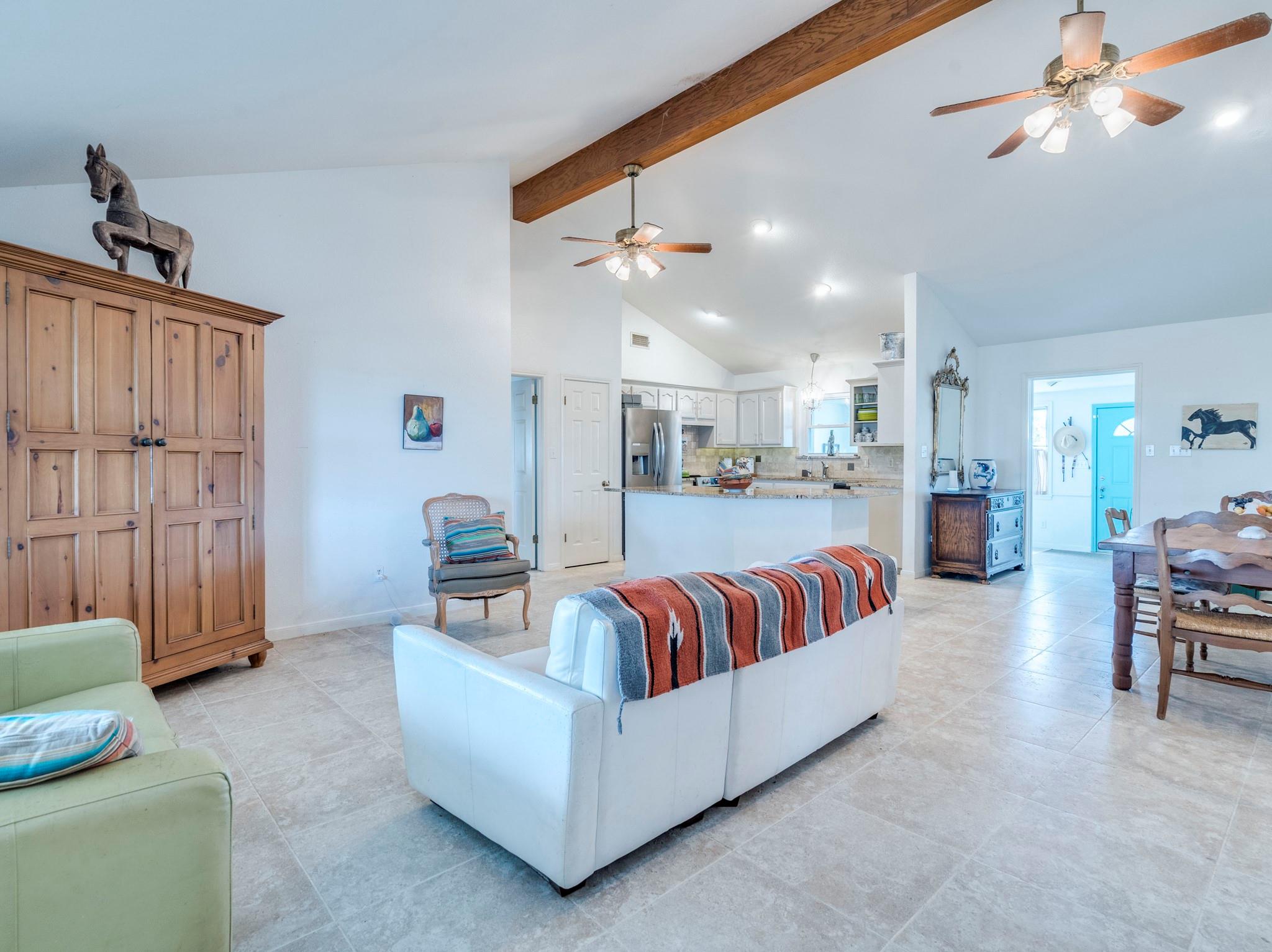 182 Lantana Ln, Maxwell, TX 78656