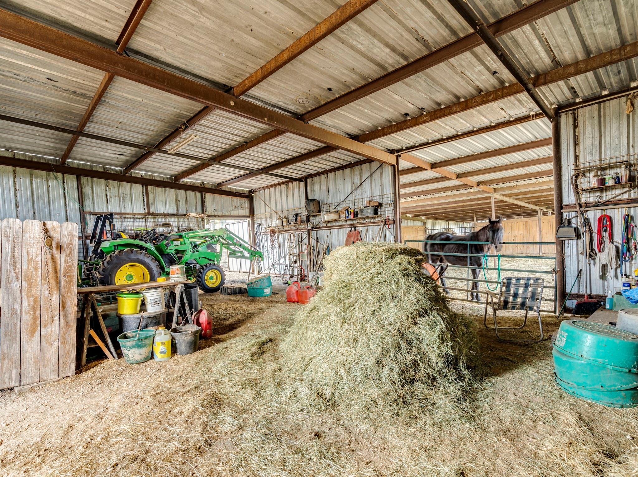 182 Lantana Ln, Maxwell, TX 78656