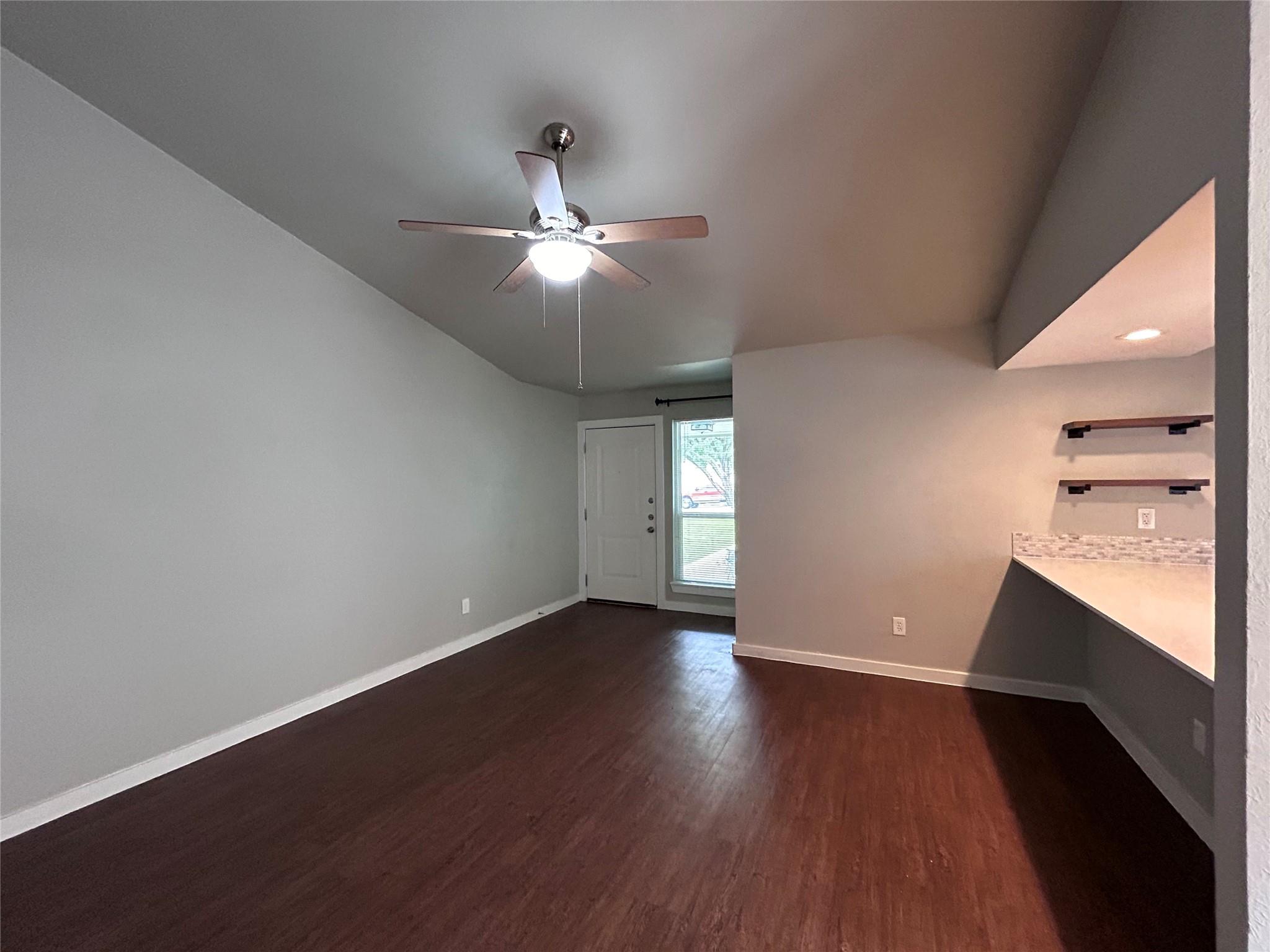 1900 Gracy Farms Ln # B, Austin, TX 78758