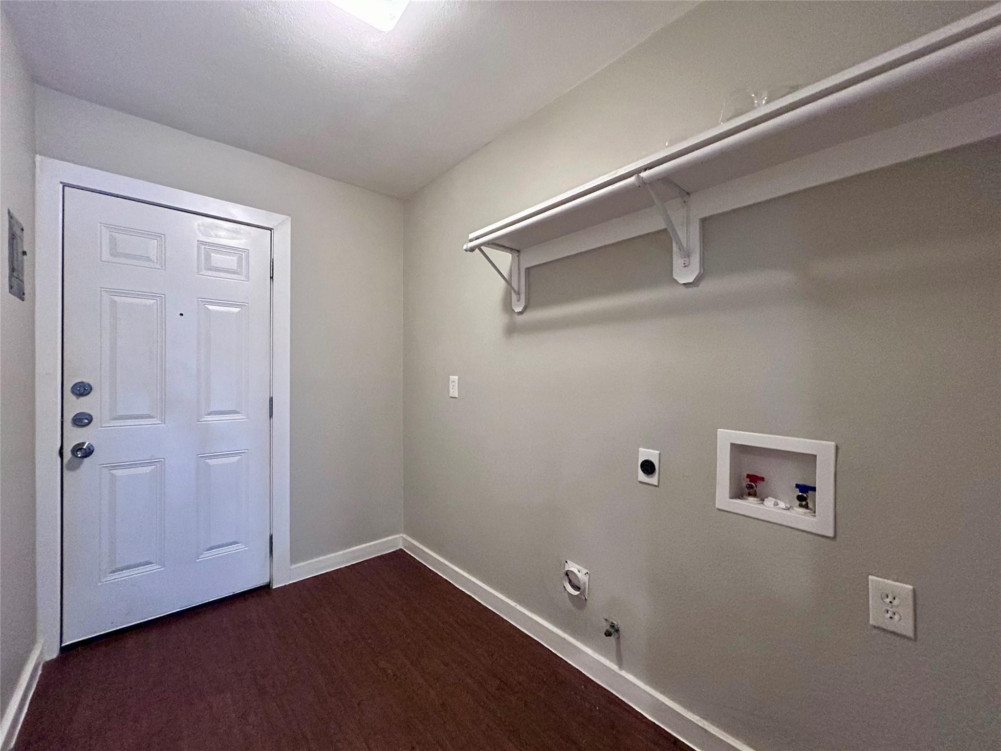 1900 Gracy Farms Ln # B, Austin, TX 78758