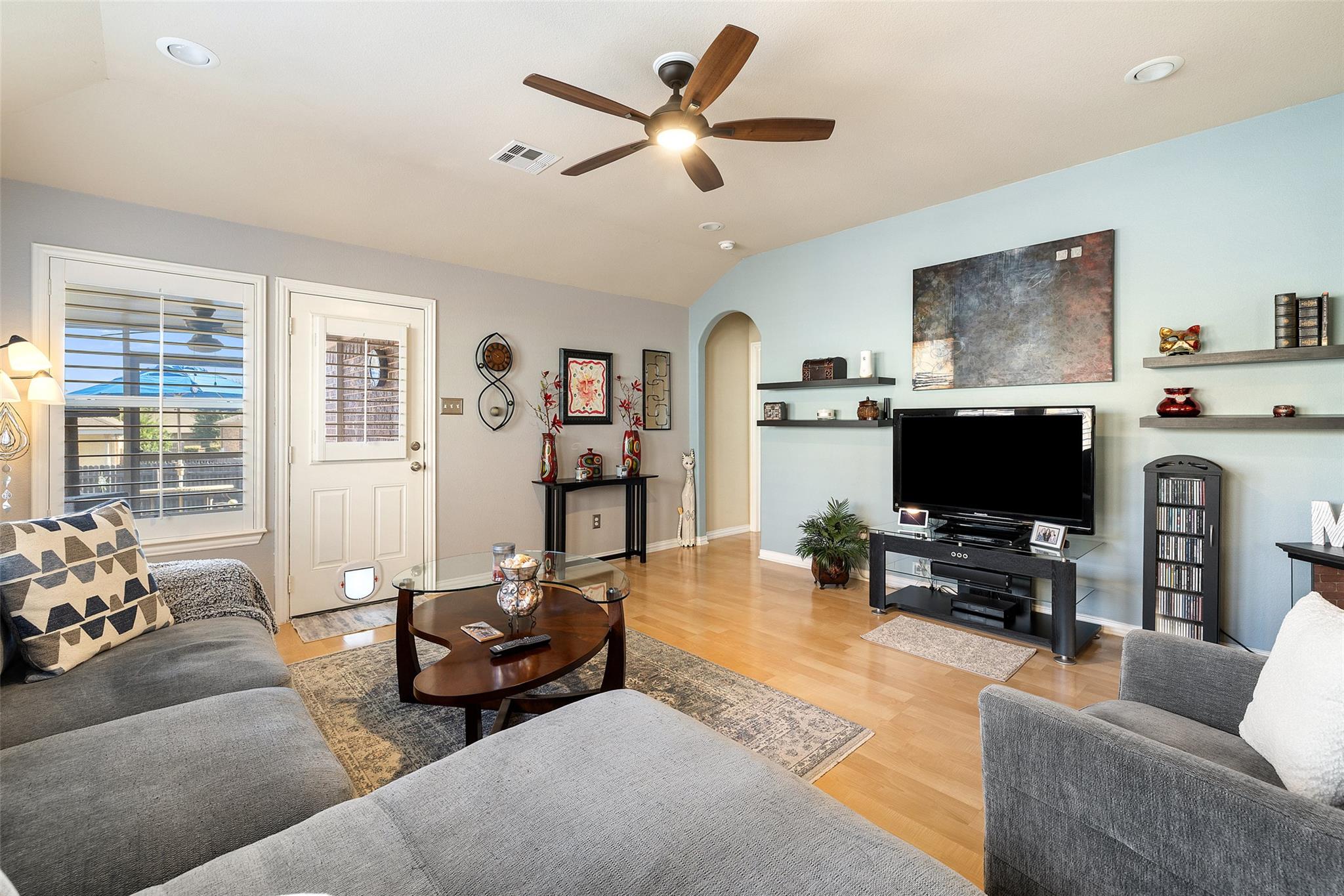 339 Strawberry Blonde Dr, Buda, TX 78610