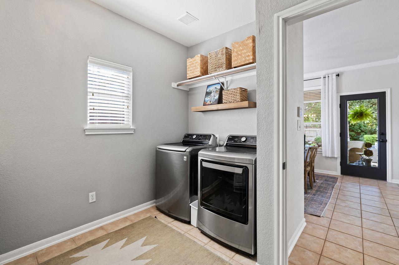 2649 Henley Dr, Round Rock, TX 78681