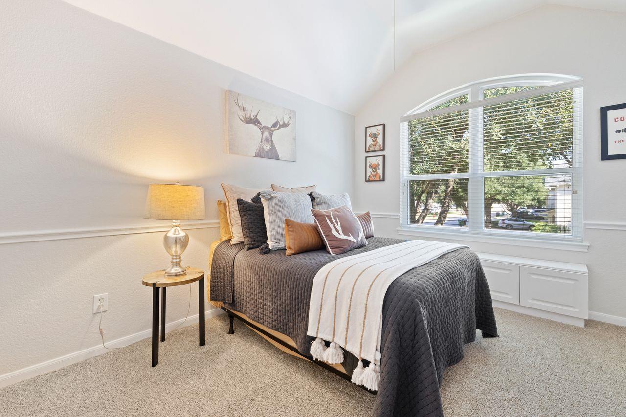 2649 Henley Dr, Round Rock, TX 78681