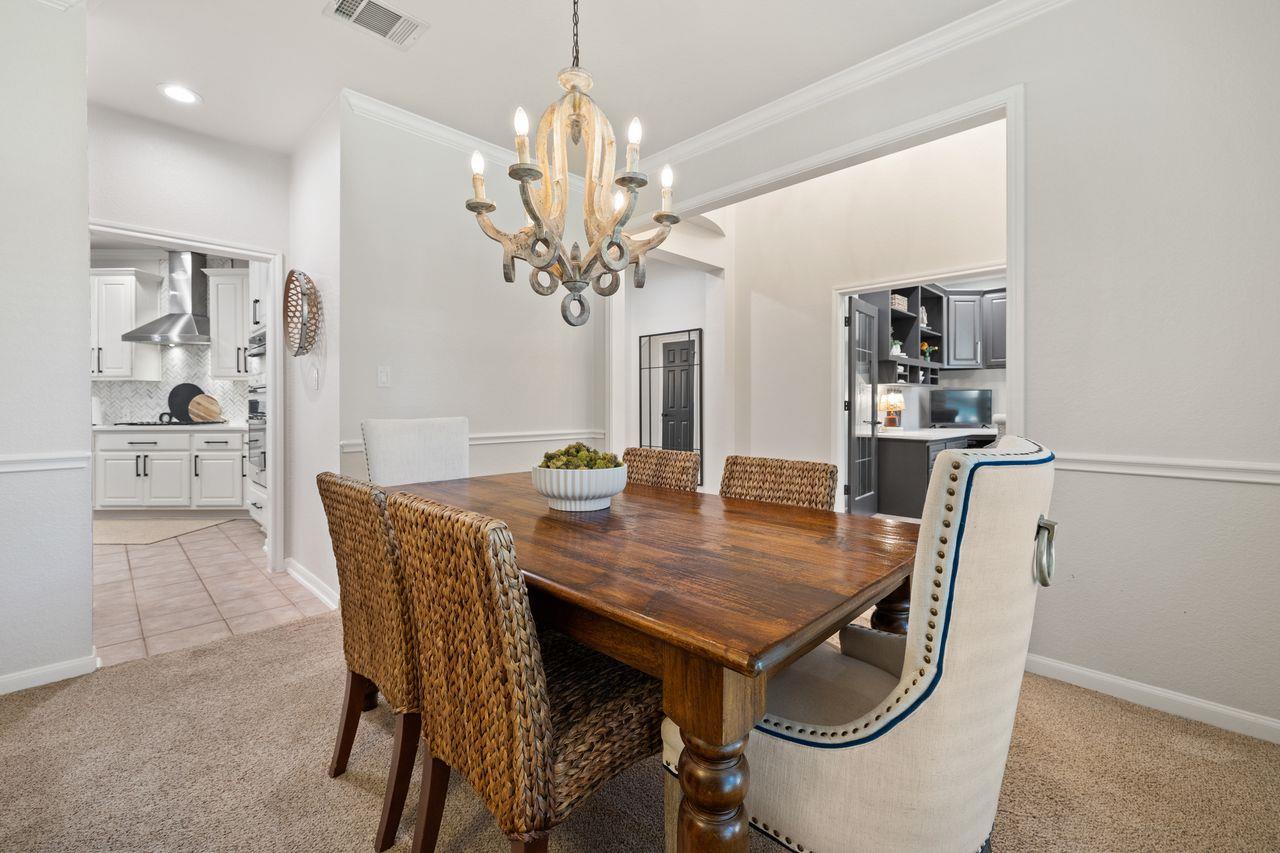 2649 Henley Dr, Round Rock, TX 78681