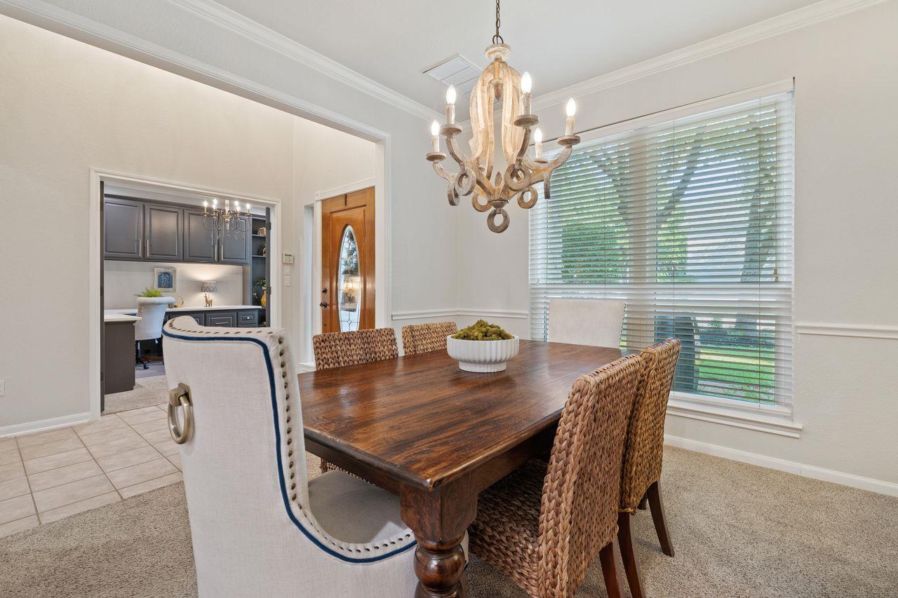 2649 Henley Dr, Round Rock, TX 78681