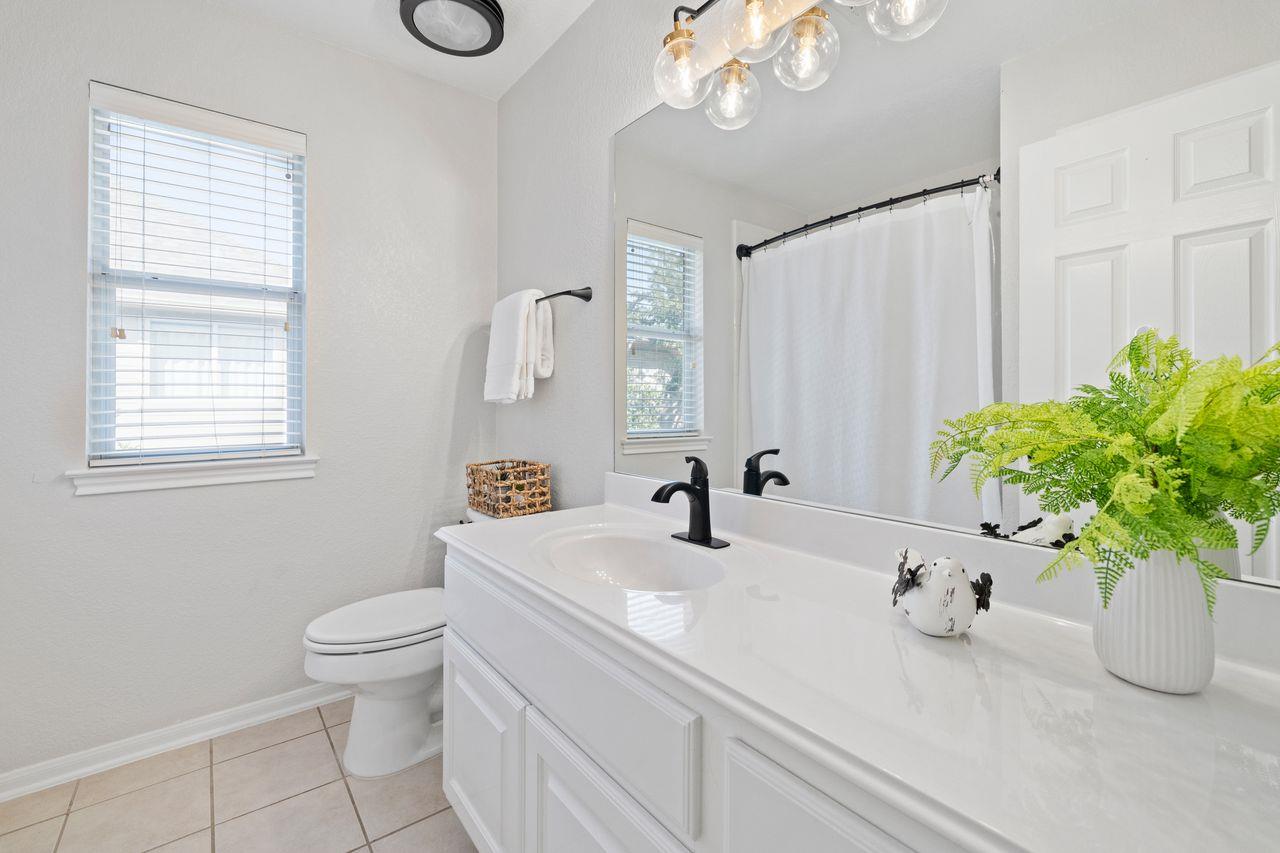 2649 Henley Dr, Round Rock, TX 78681