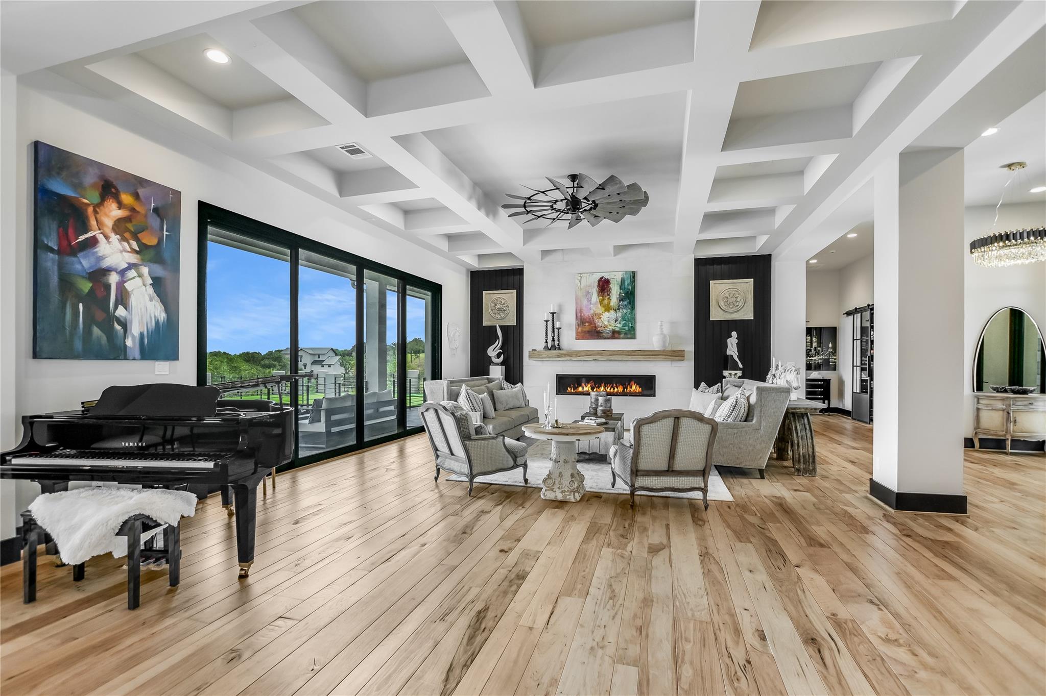 101 Shadow Mtn, Horseshoe Bay, TX 78657