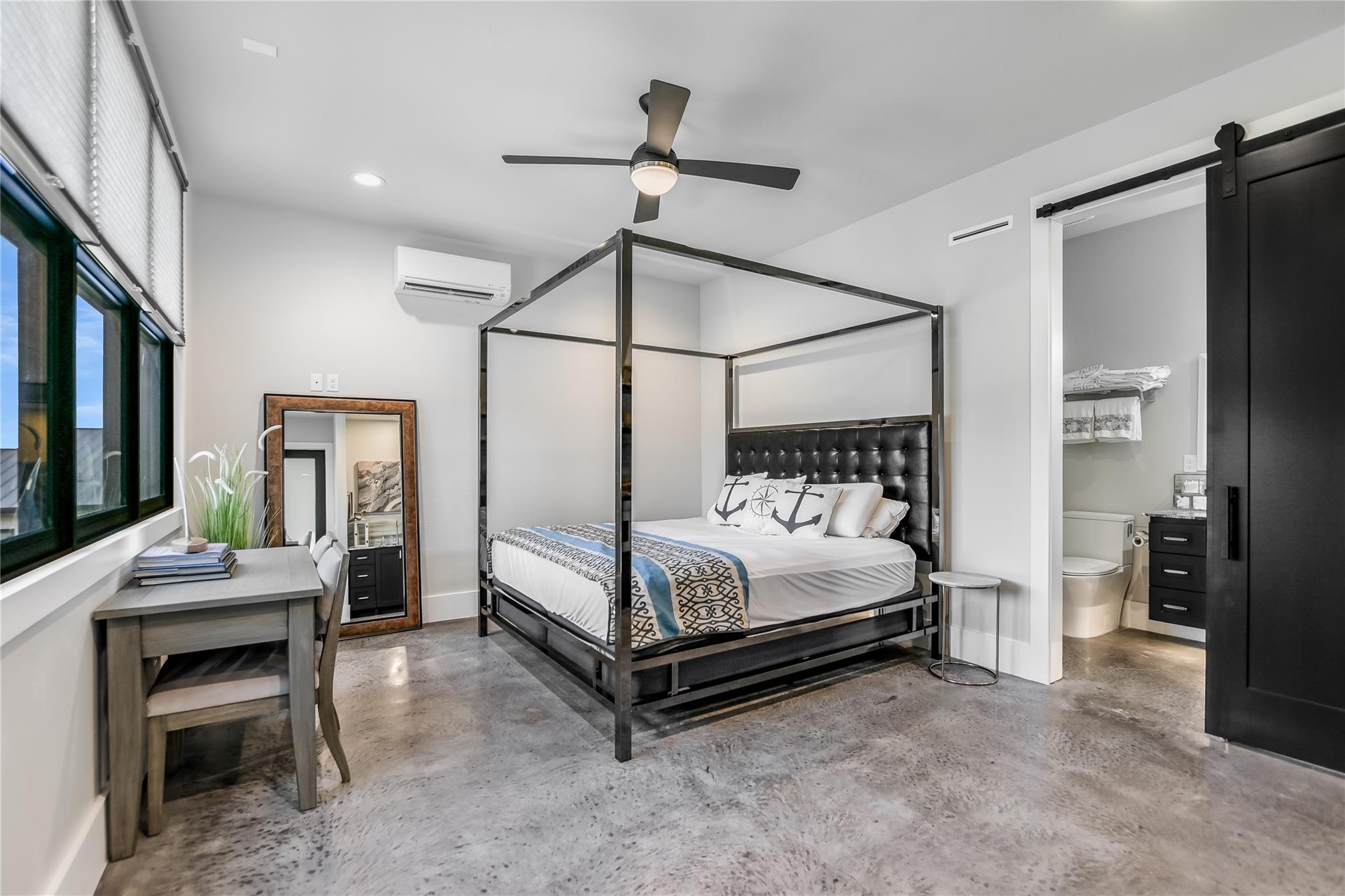 101 Shadow Mtn, Horseshoe Bay, TX 78657