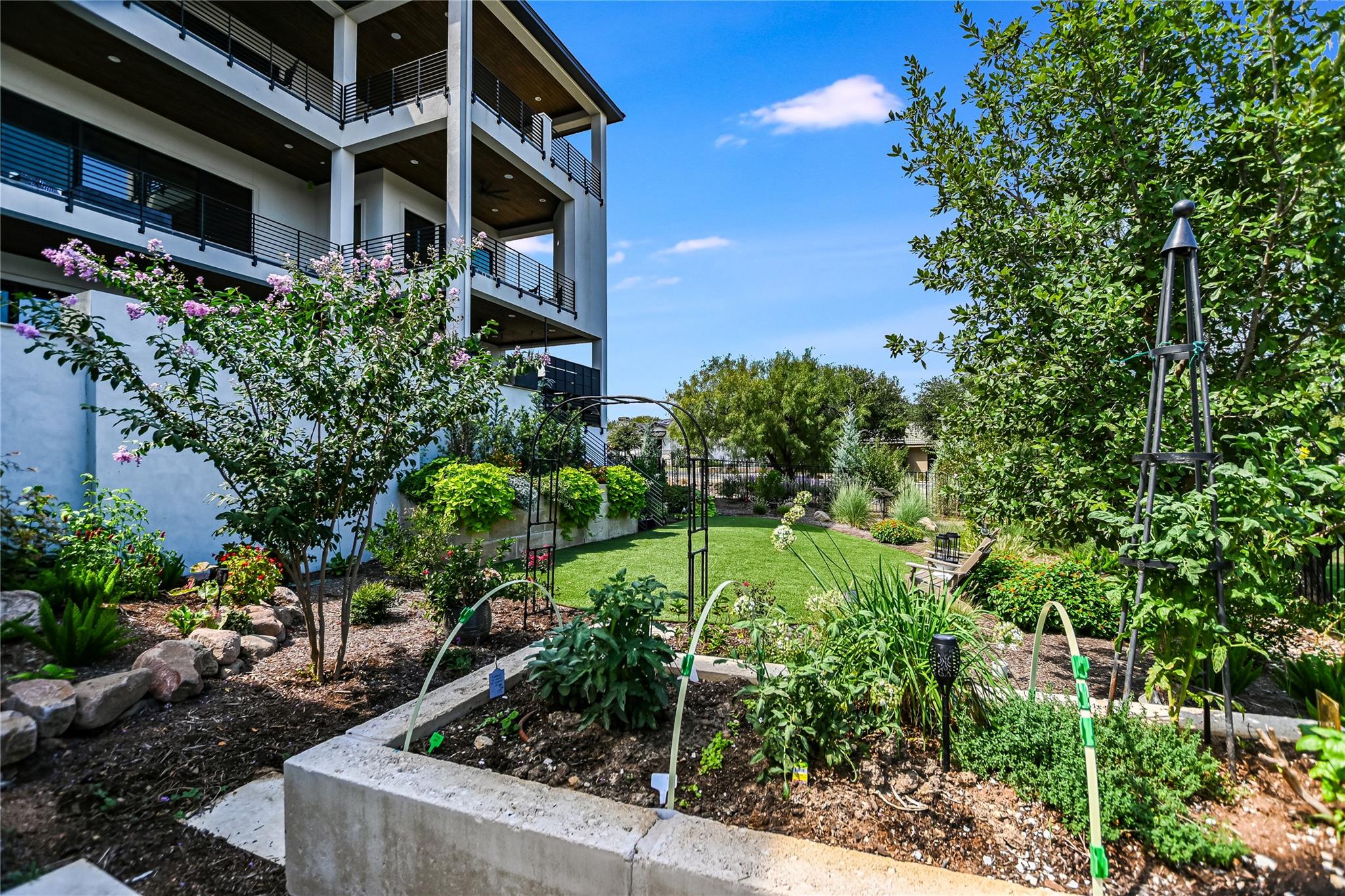 101 Shadow Mtn, Horseshoe Bay, TX 78657