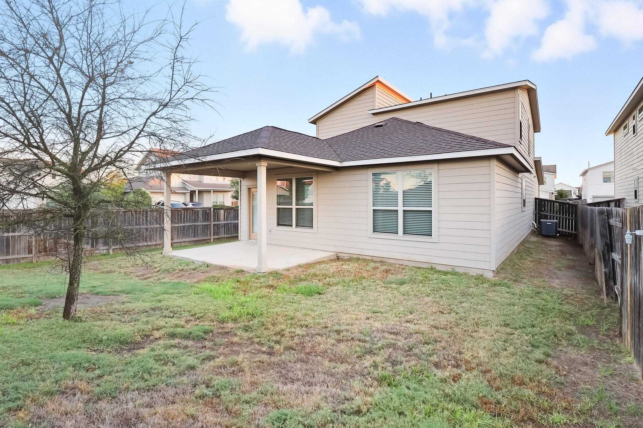 8001 Dampton Ln, Austin, TX 78744
