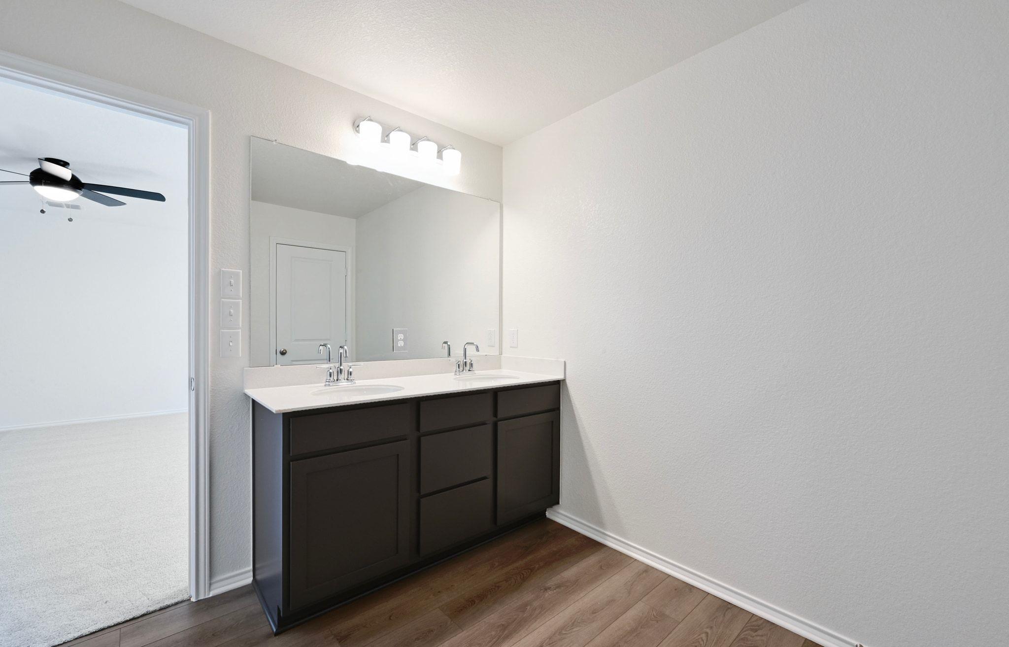 13233 Kincane Dr, Del Valle, TX 78617