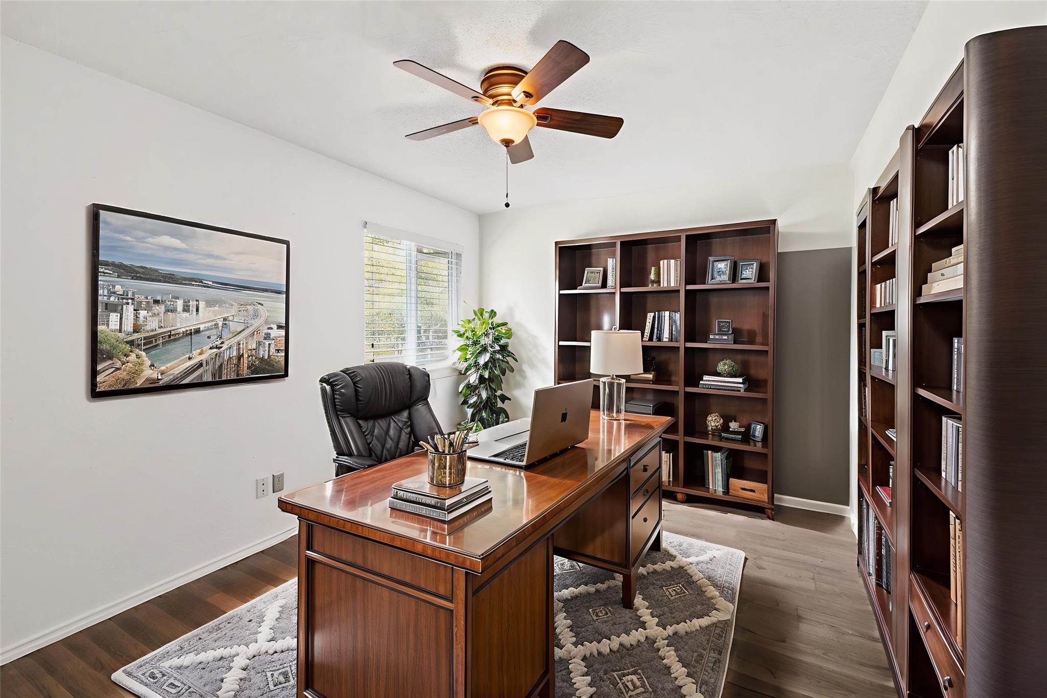 10900 Watchful Fox Dr, Austin, TX 78748