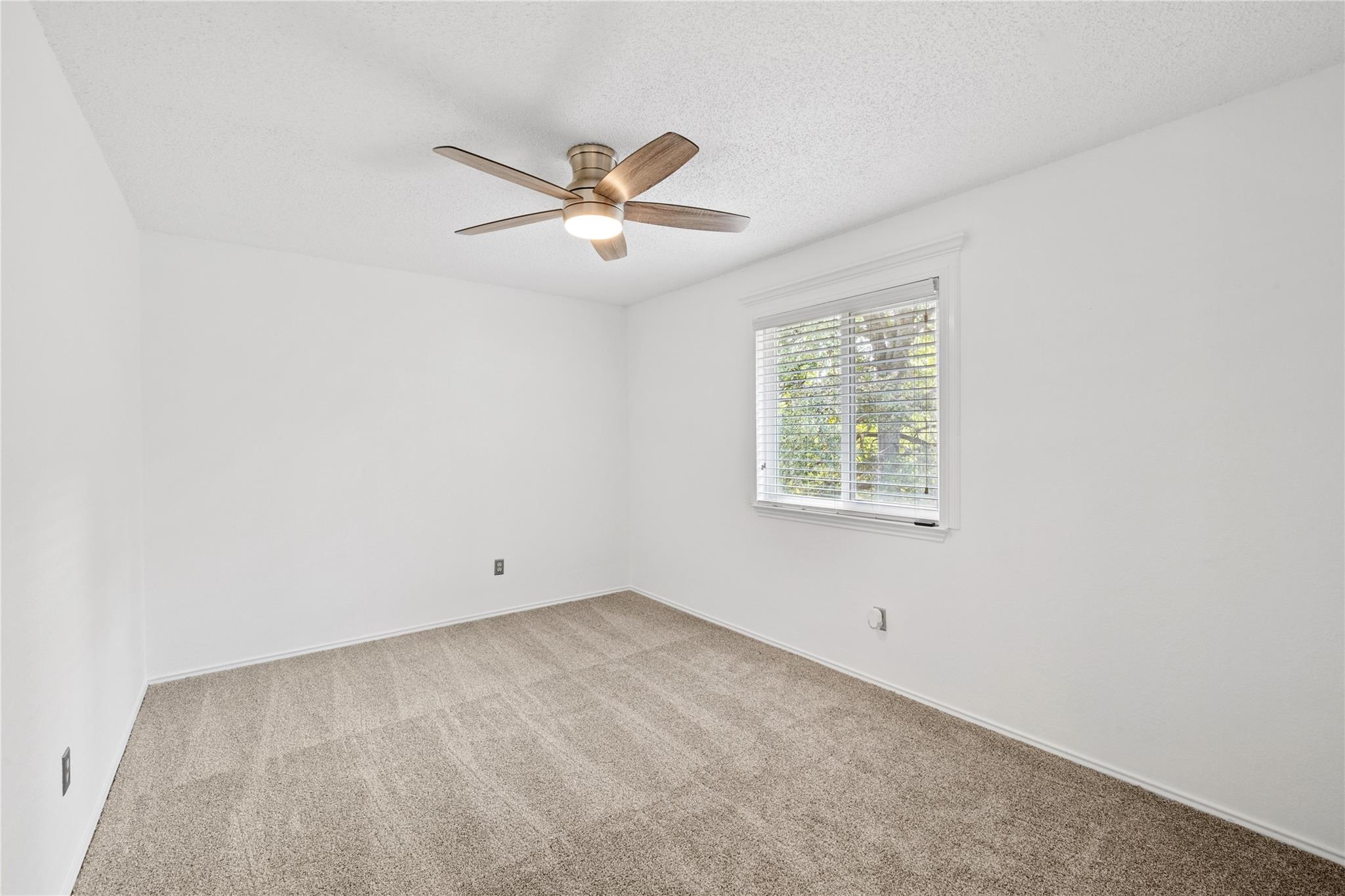 10900 Watchful Fox Dr, Austin, TX 78748