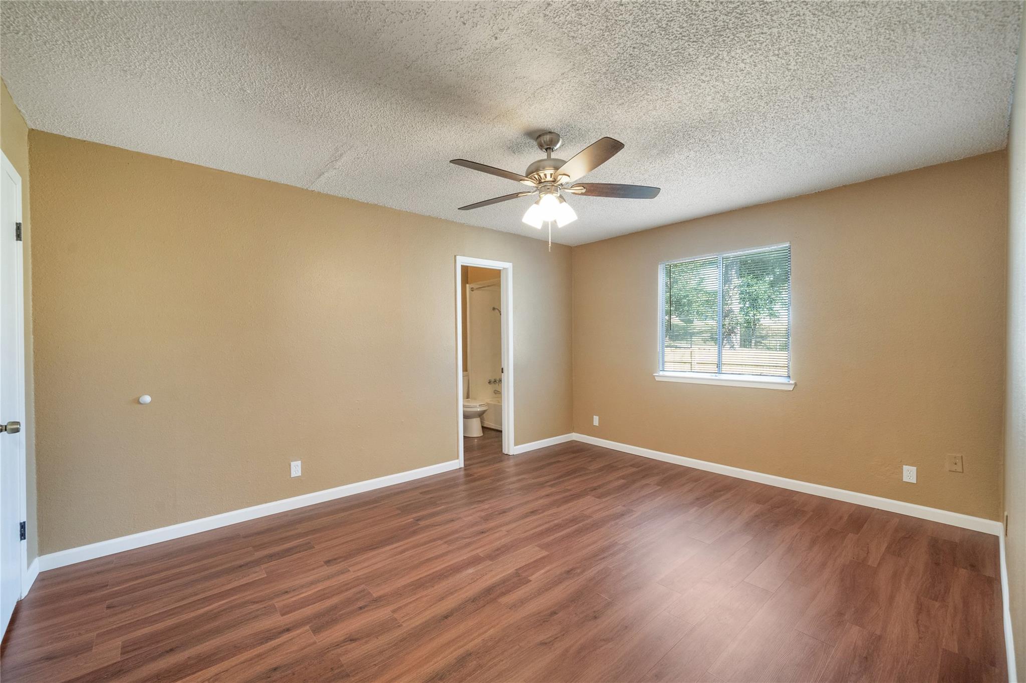 5412 Atascosa Dr # B, Austin, TX 78744