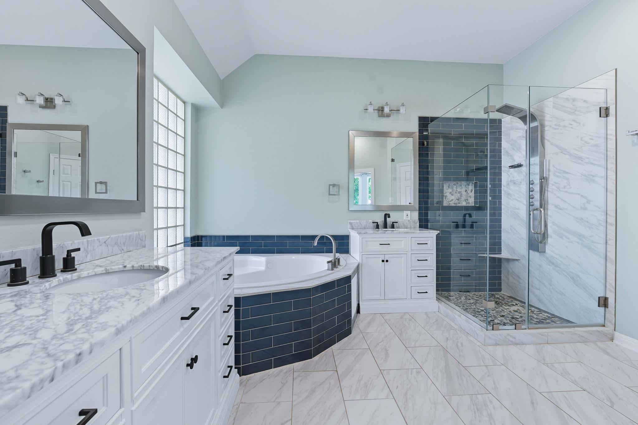 10033 Scull Creek Dr, Austin, TX 78730