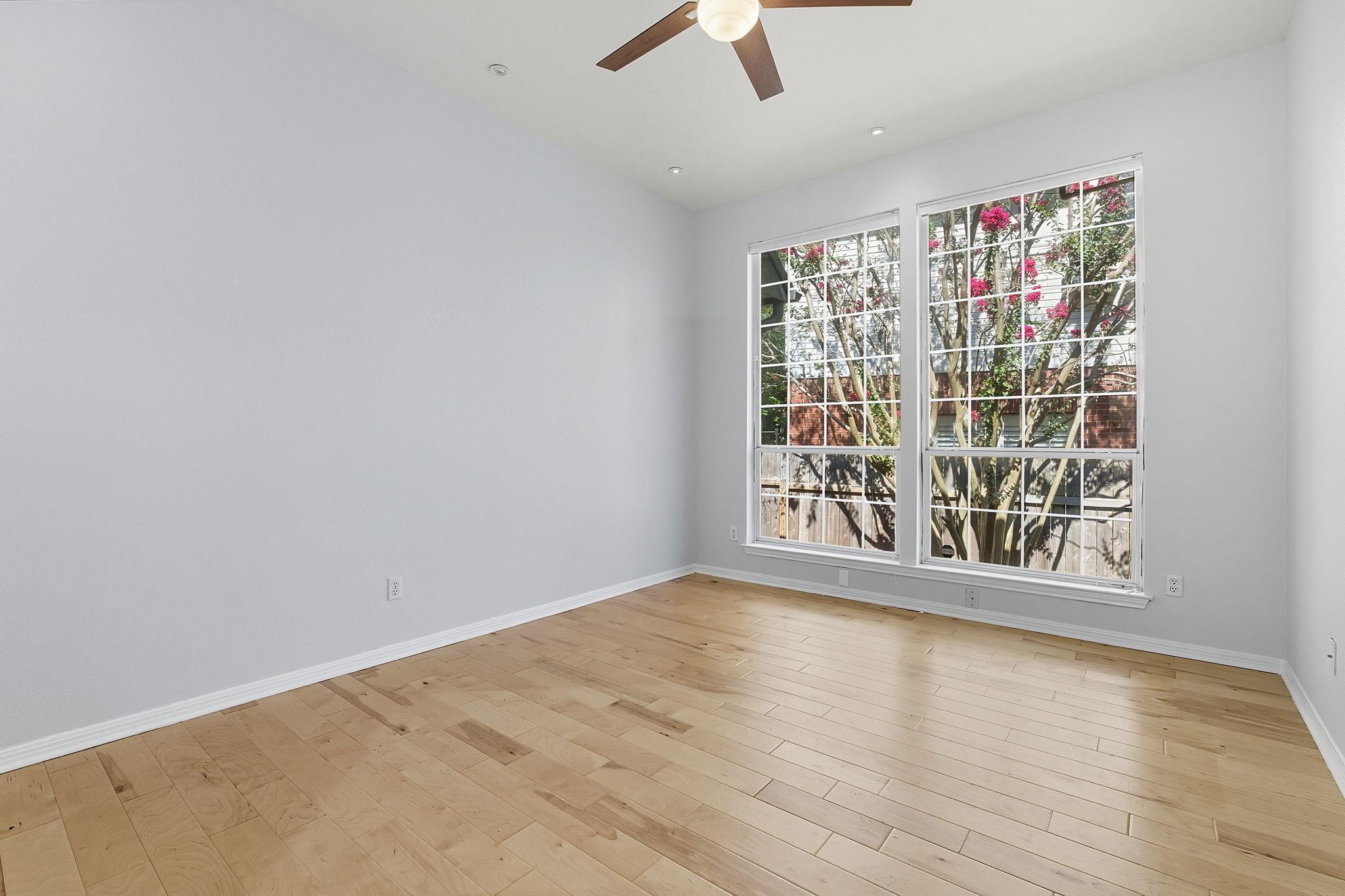 10033 Scull Creek Dr, Austin, TX 78730