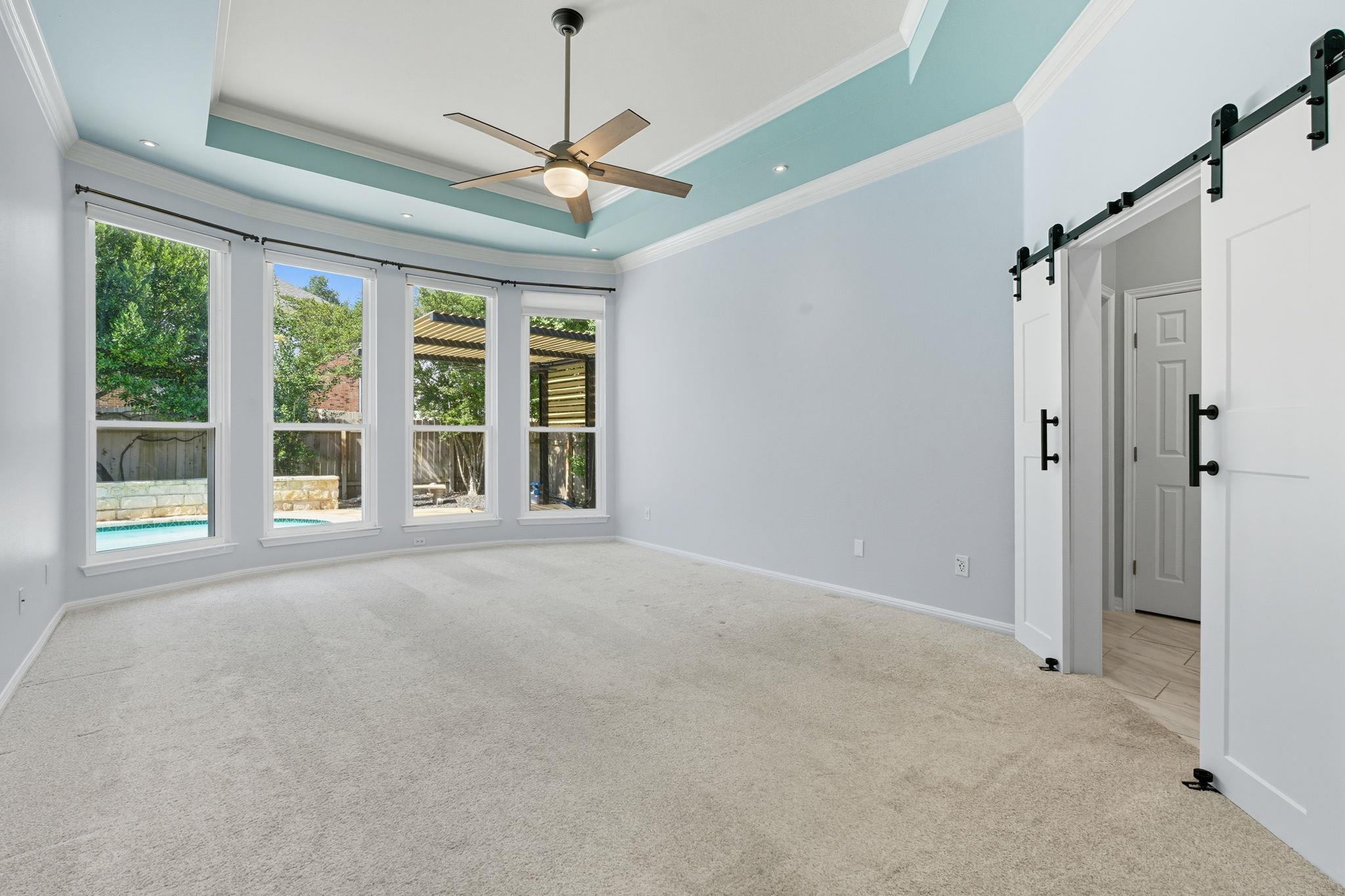 10033 Scull Creek Dr, Austin, TX 78730