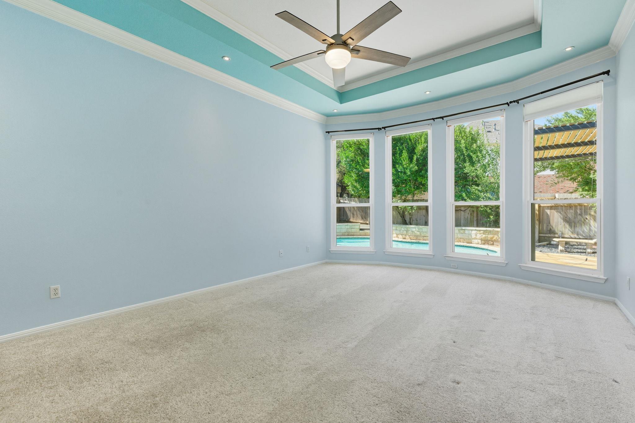 10033 Scull Creek Dr, Austin, TX 78730