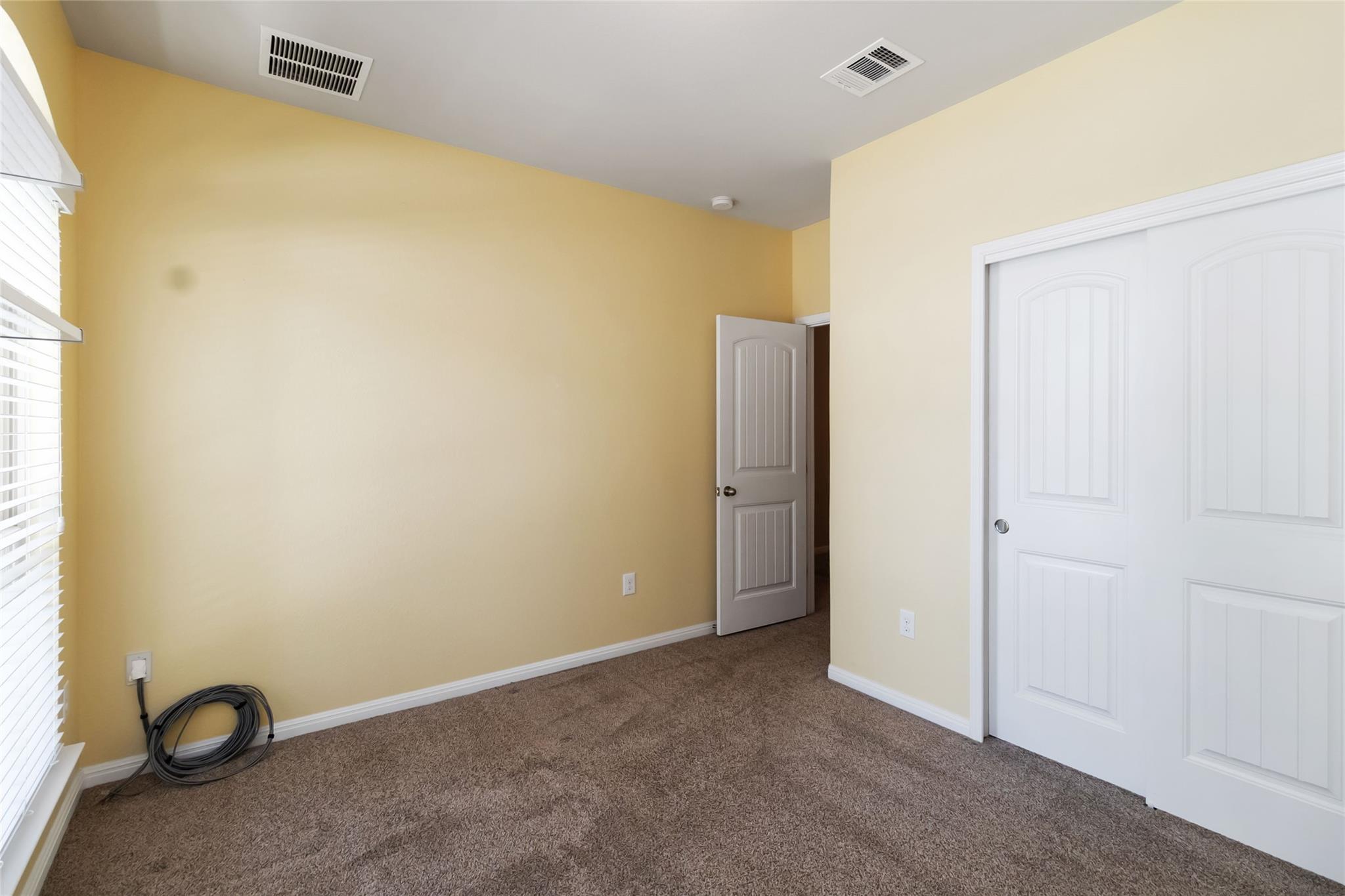 513 Buttermilk Ln, Leander, TX 78641