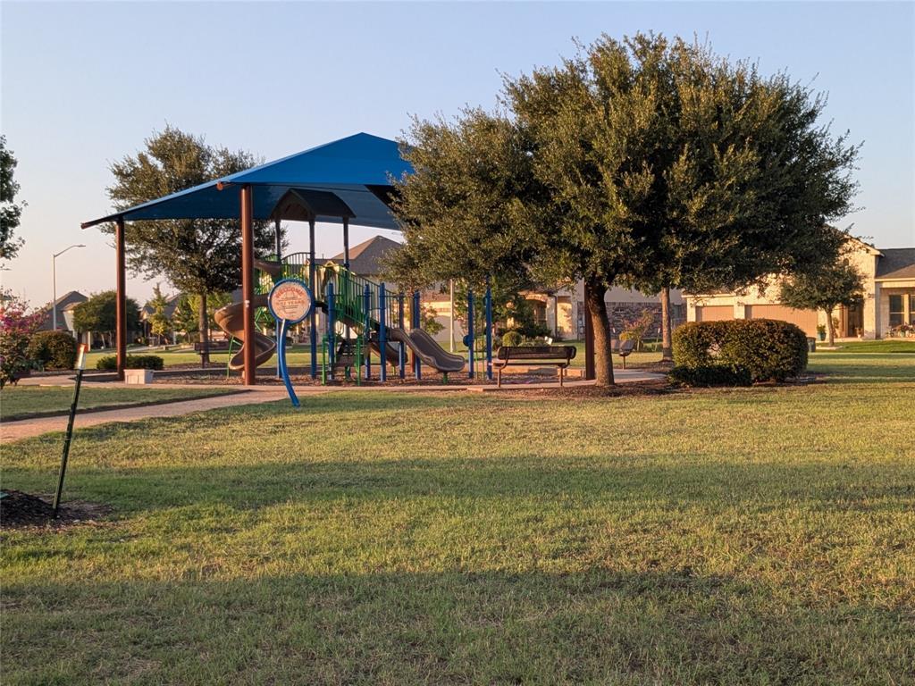 513 Buttermilk Ln, Leander, TX 78641