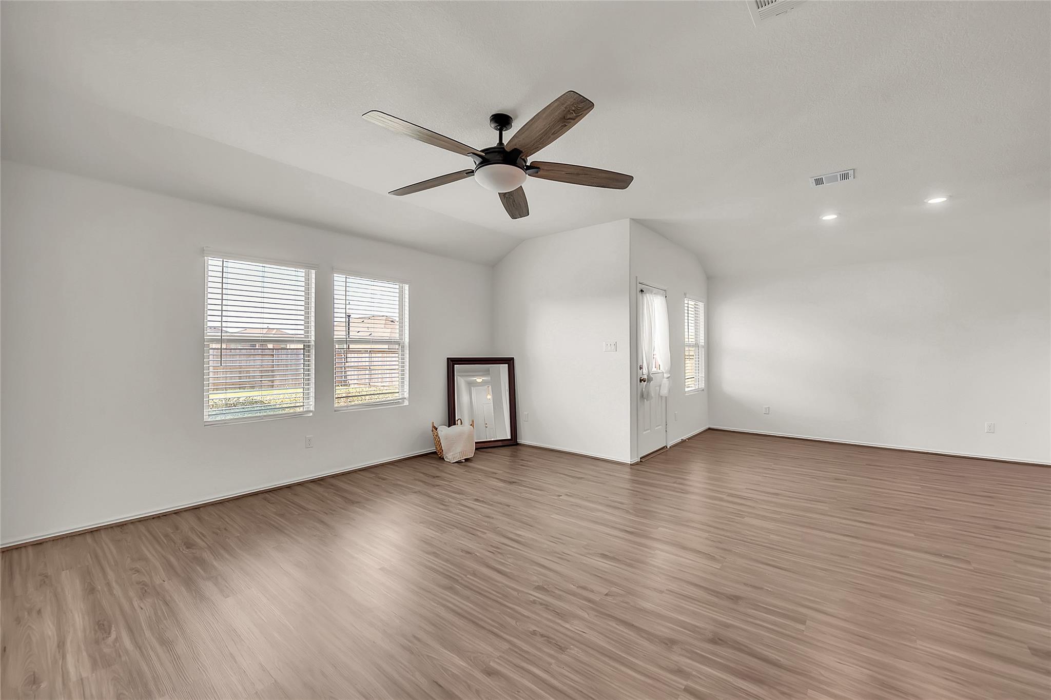 119 Esparza Dr, Bastrop, TX 78602