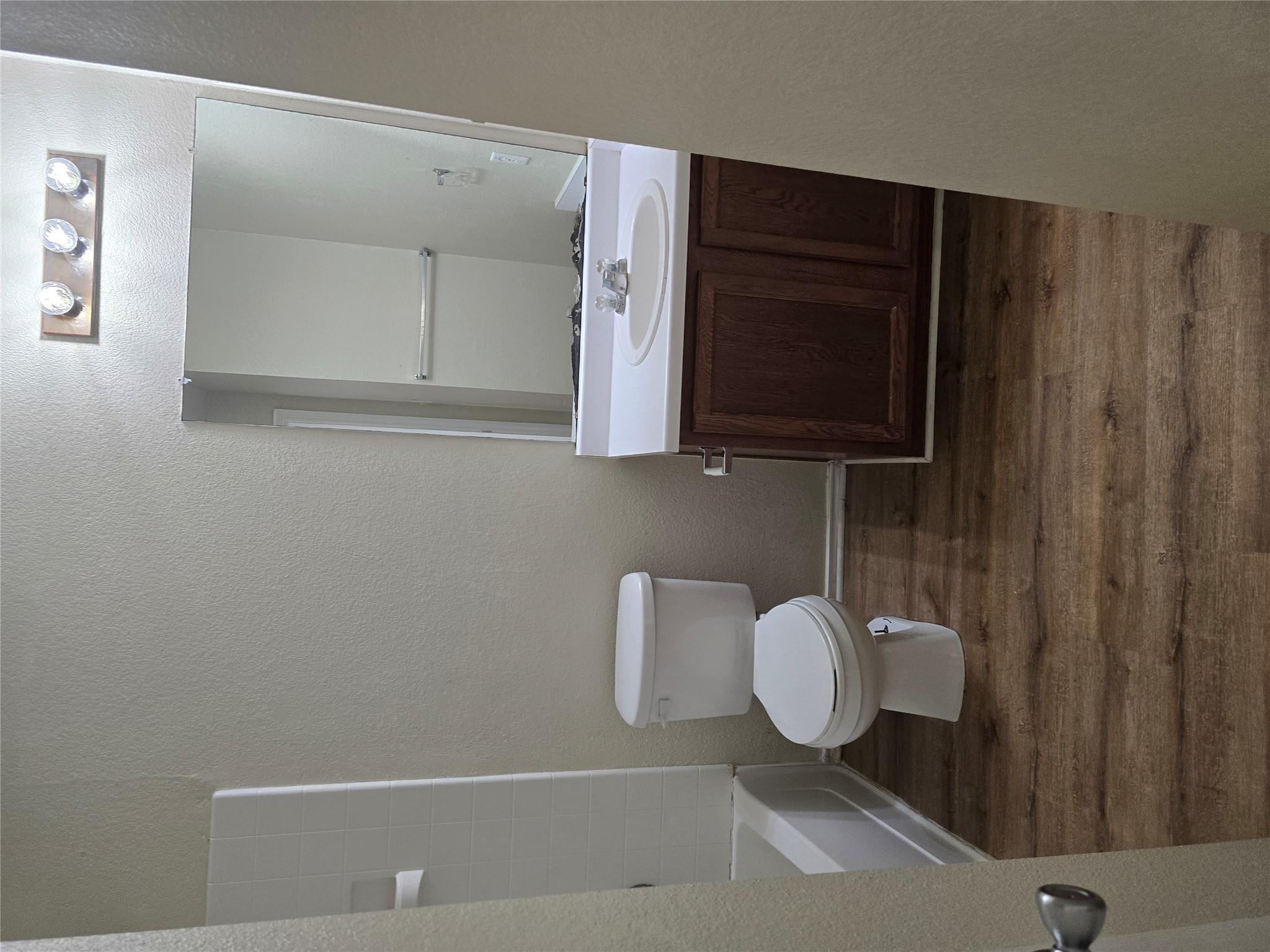 333 Outfitter Dr, Bastrop, TX 78602