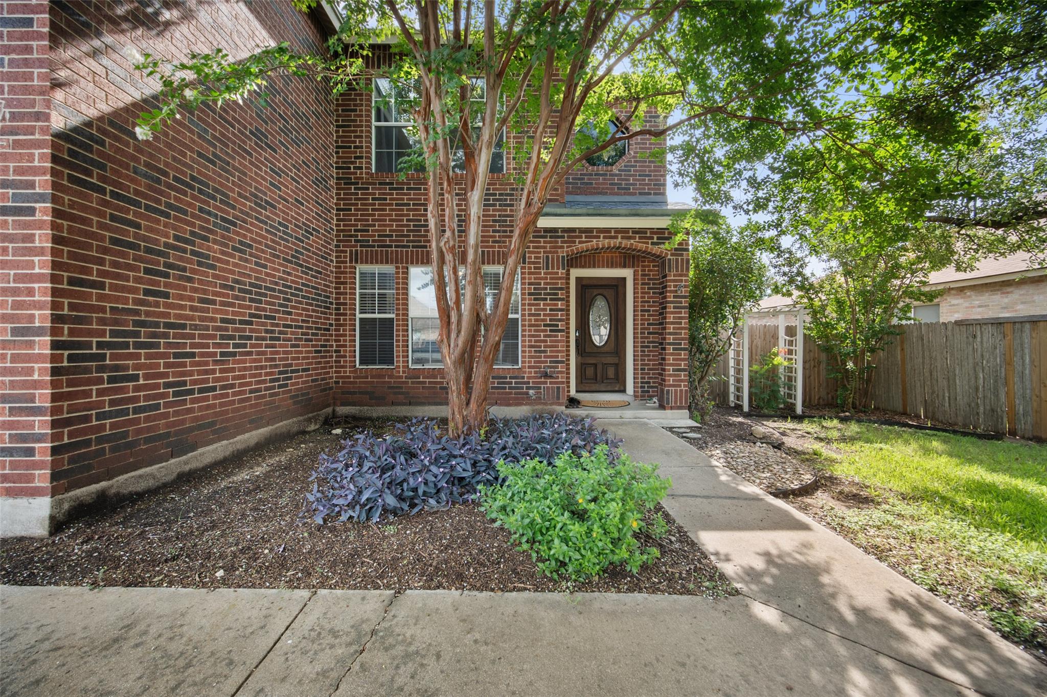 308 Sunny Brook Dr, Leander, TX 78641