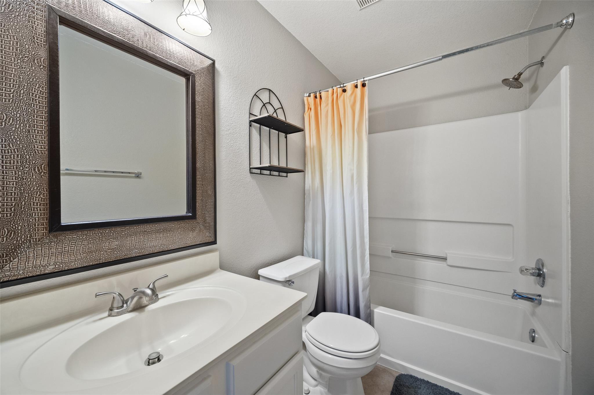 308 Sunny Brook Dr, Leander, TX 78641